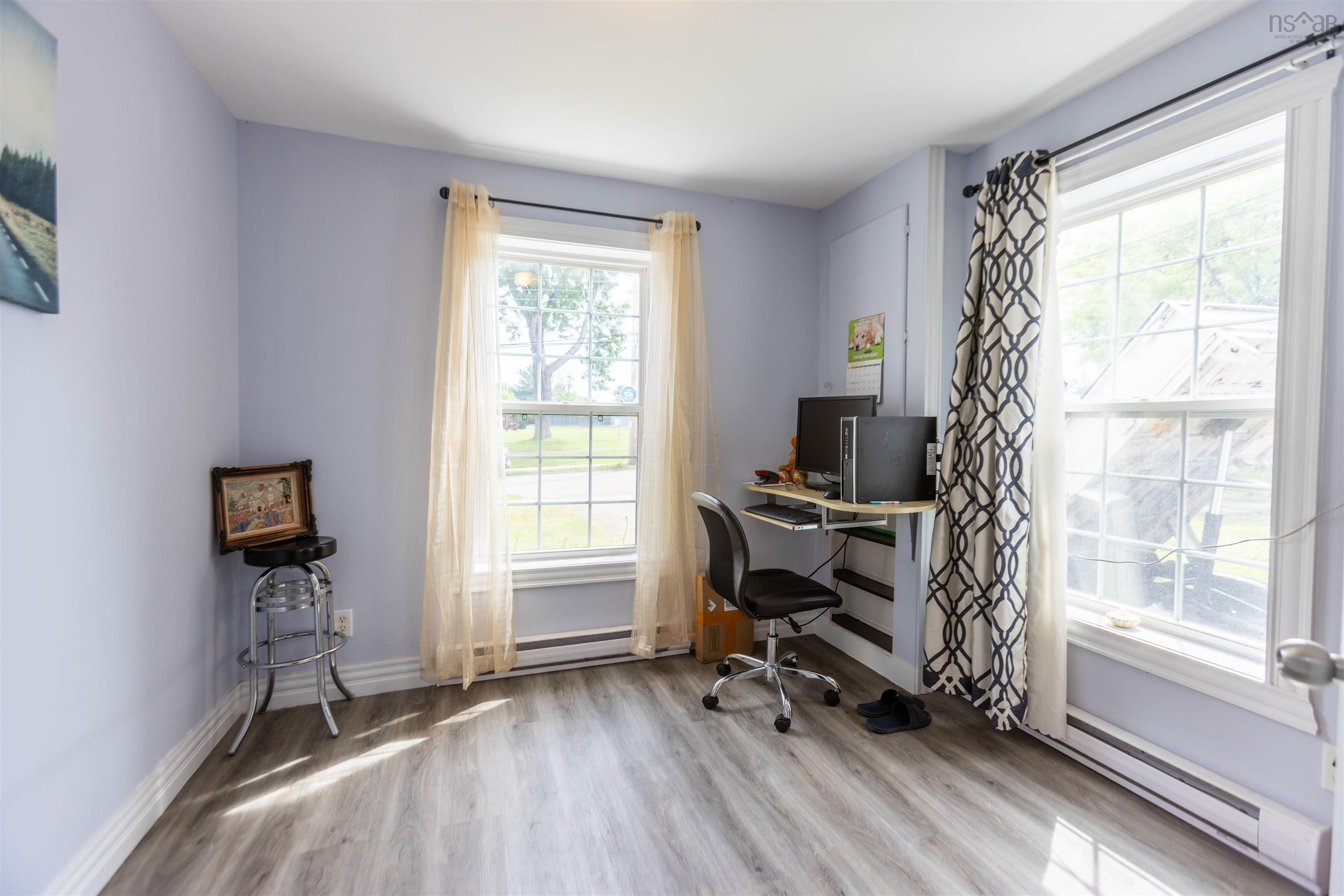 $274,900.00: 35 Hickman Street, Amherst