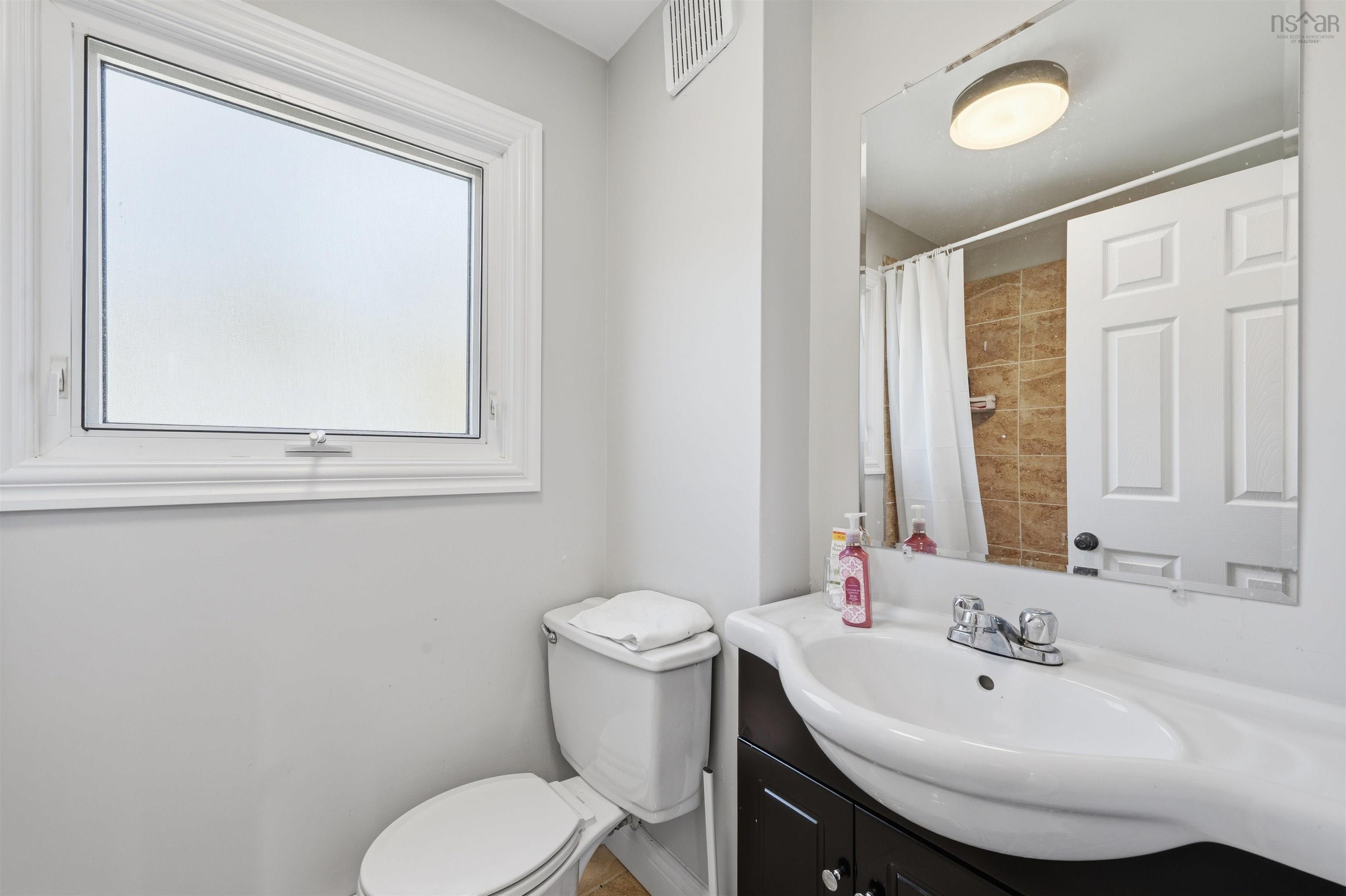 475 Shore Drive, Bedford, NS (MLS 202615243)