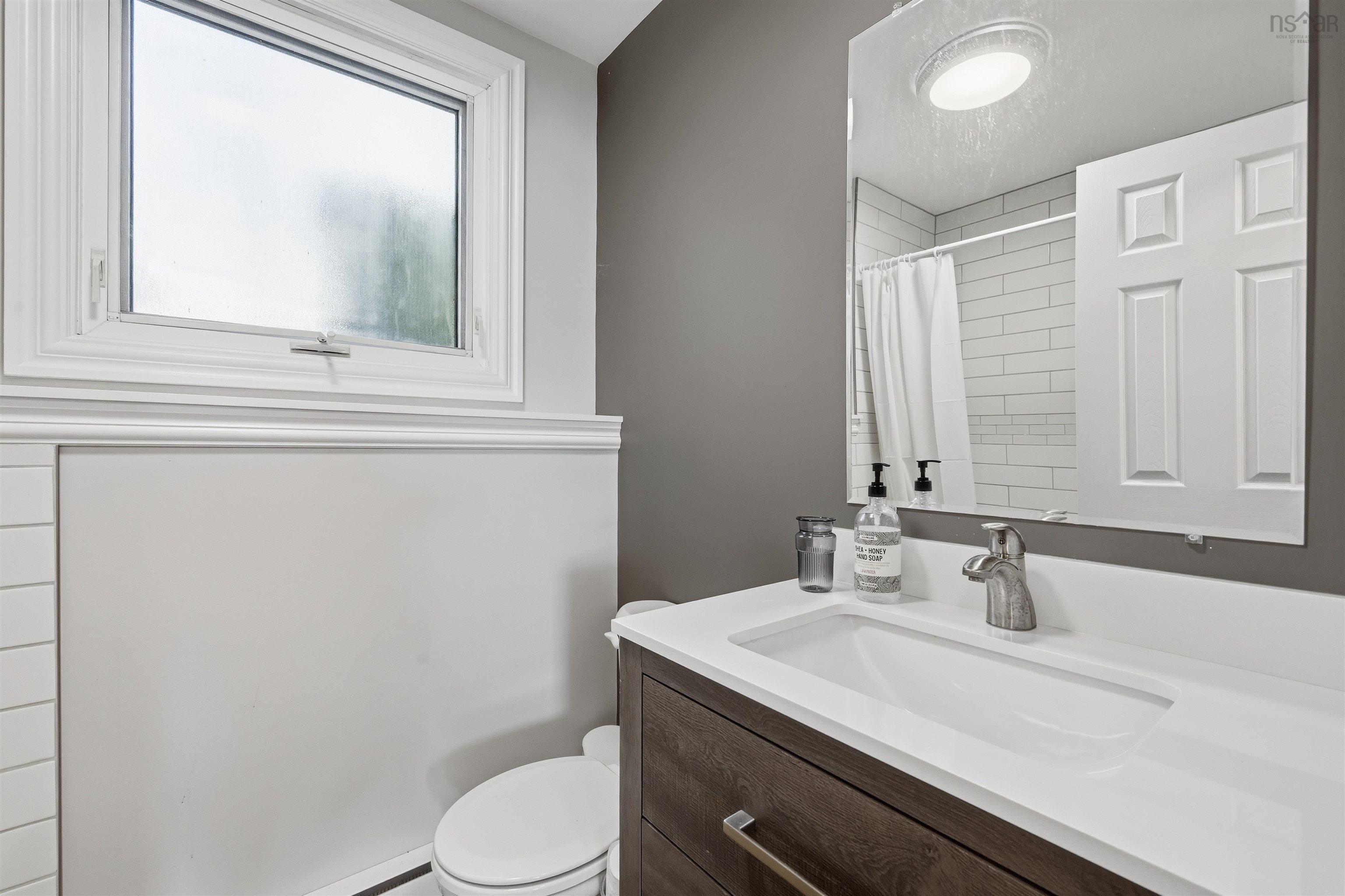 475 Shore Drive, Bedford, NS (MLS 202615243)