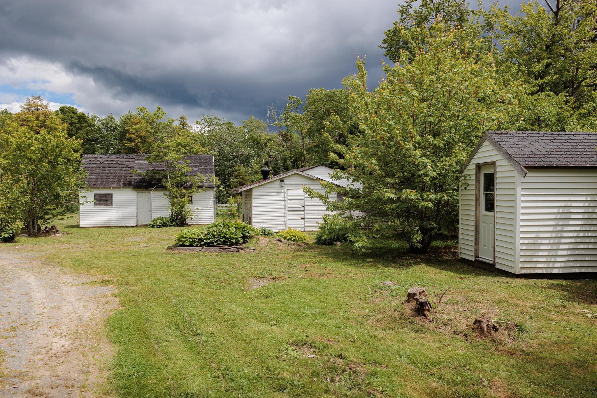 $565,000.00: 284 Greenhill Road, Greenhill