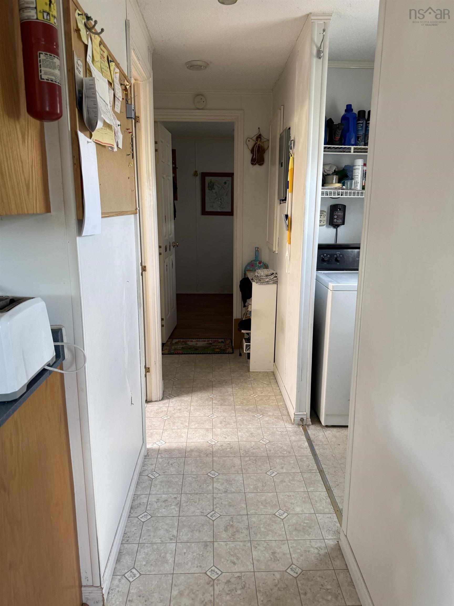 $265,900.00: 32 Massie Road, West Dublin
