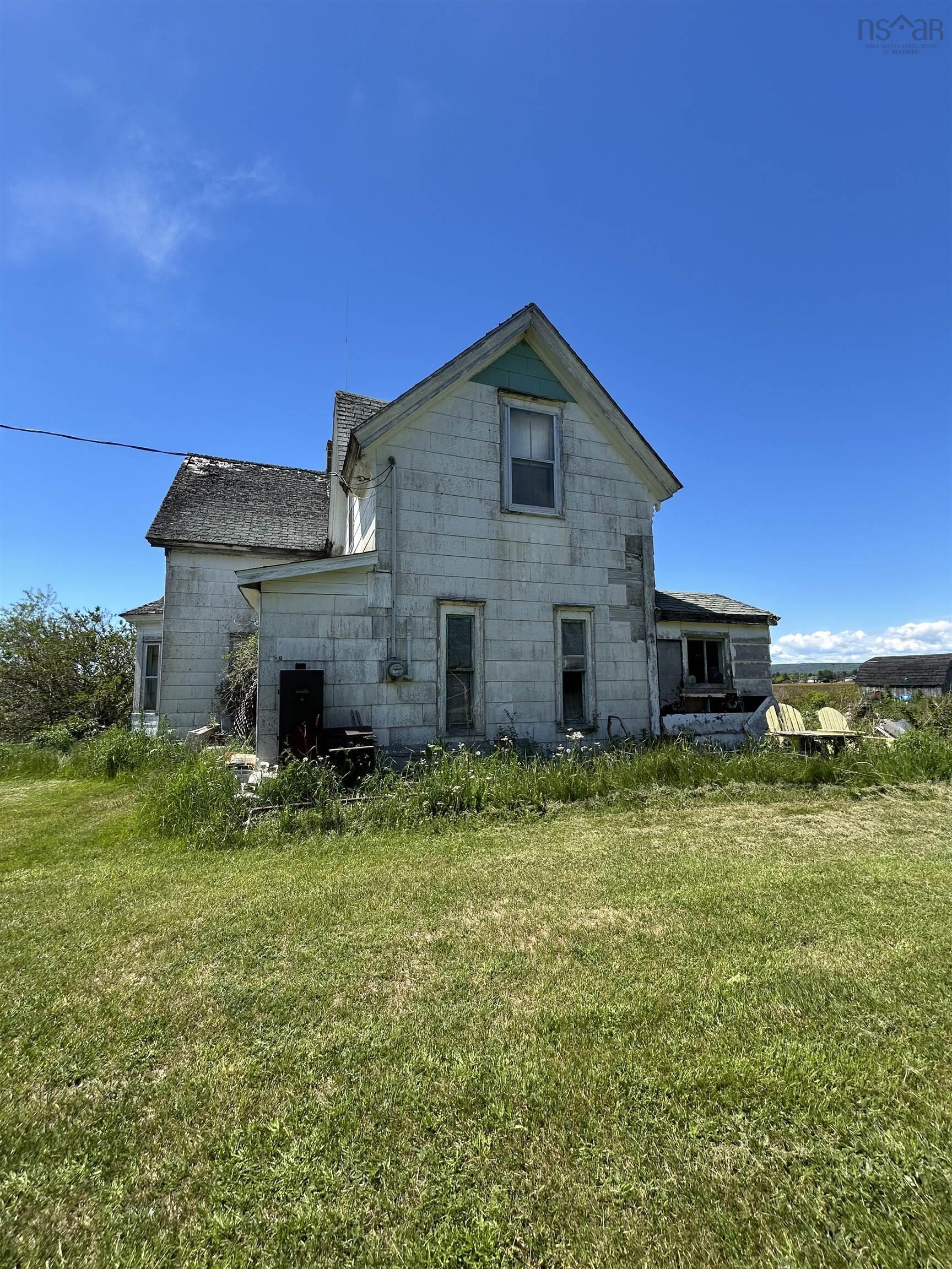 $60,000.00: 217 Back Street, Advocate Harbour