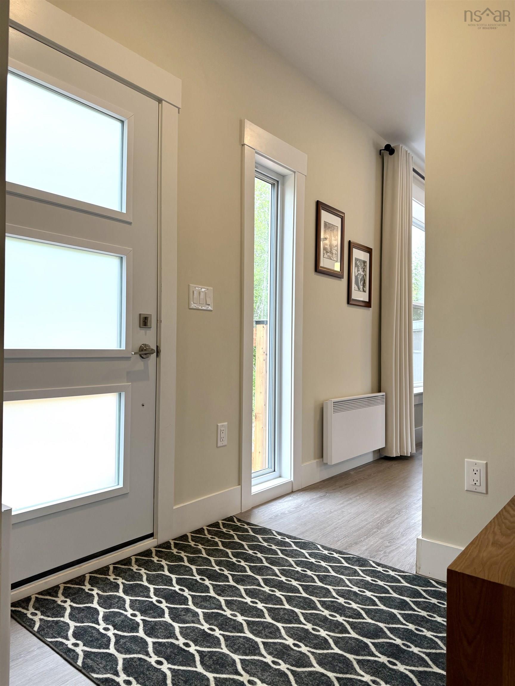 $274,900.00: 30 Fernwood Drive, Amherst