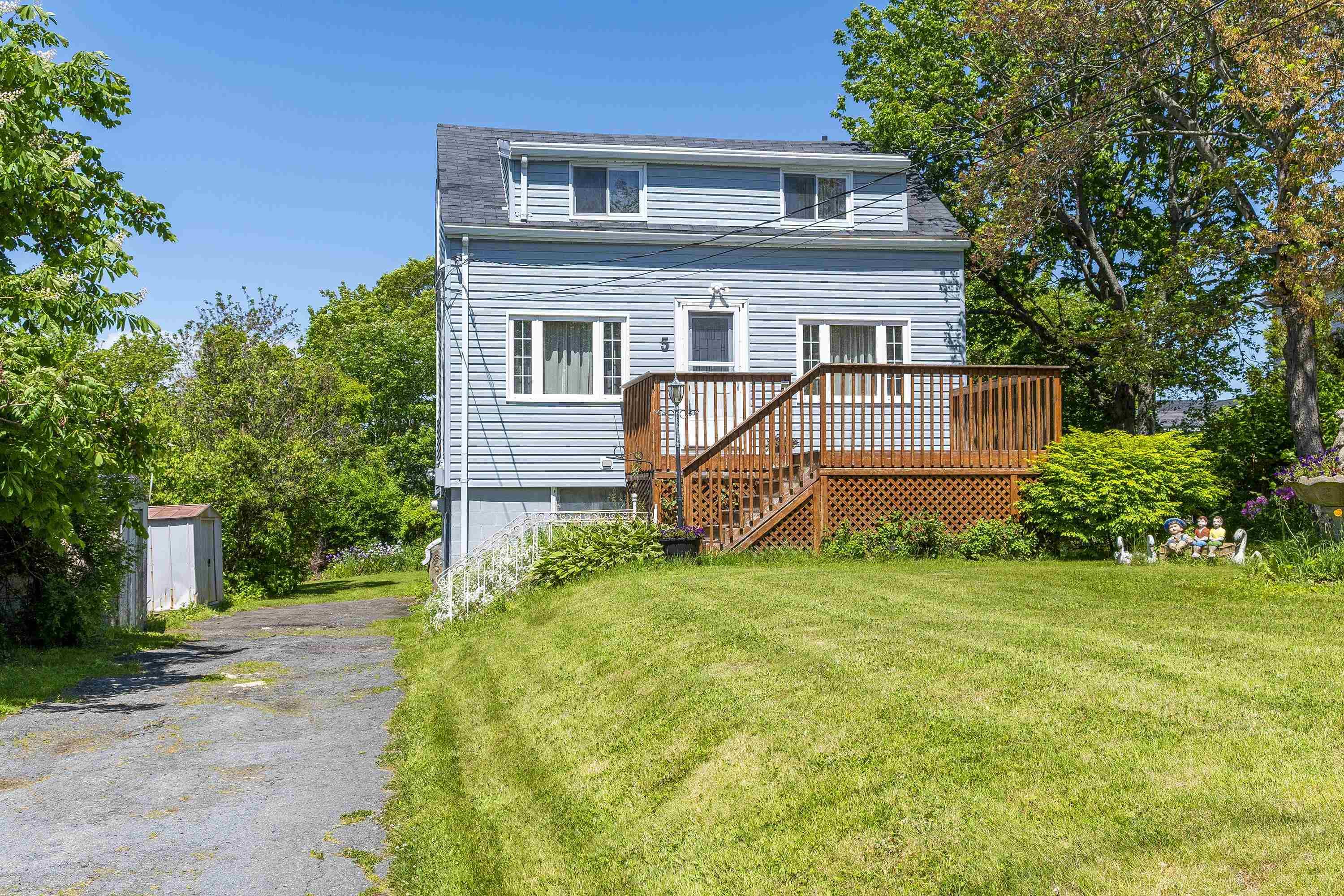 5 Fairview Avenue, Halifax, NS (MLS 202615257)