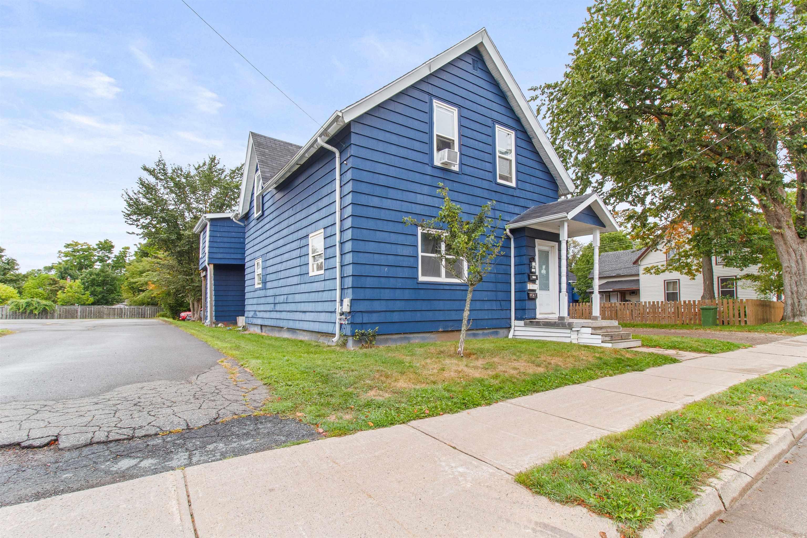 $359,900.00: 32 Pleasant Street, Truro