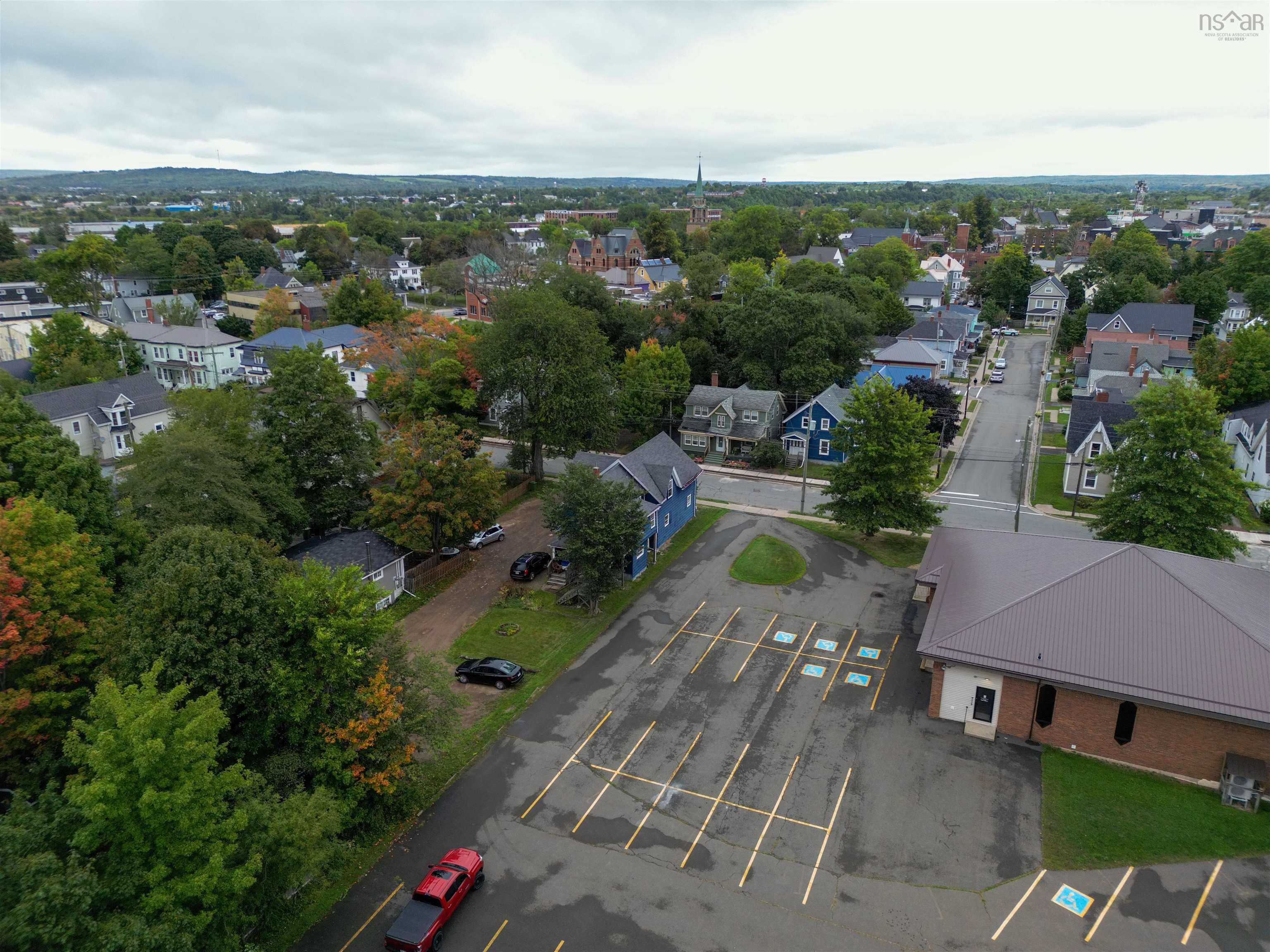 $359,900.00: 32 Pleasant Street, Truro