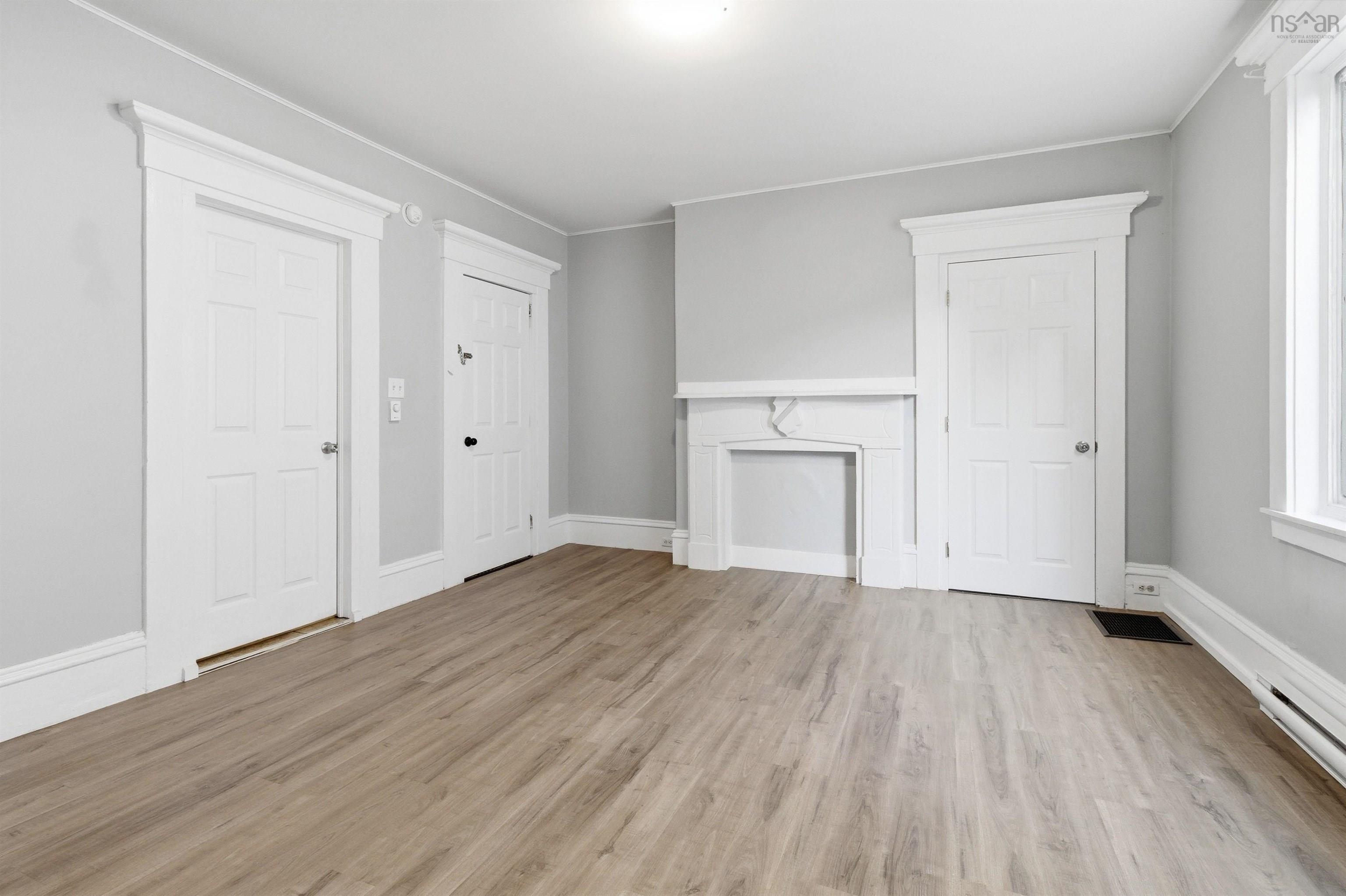 $329,900.00: 59 Pleasant Street, Truro