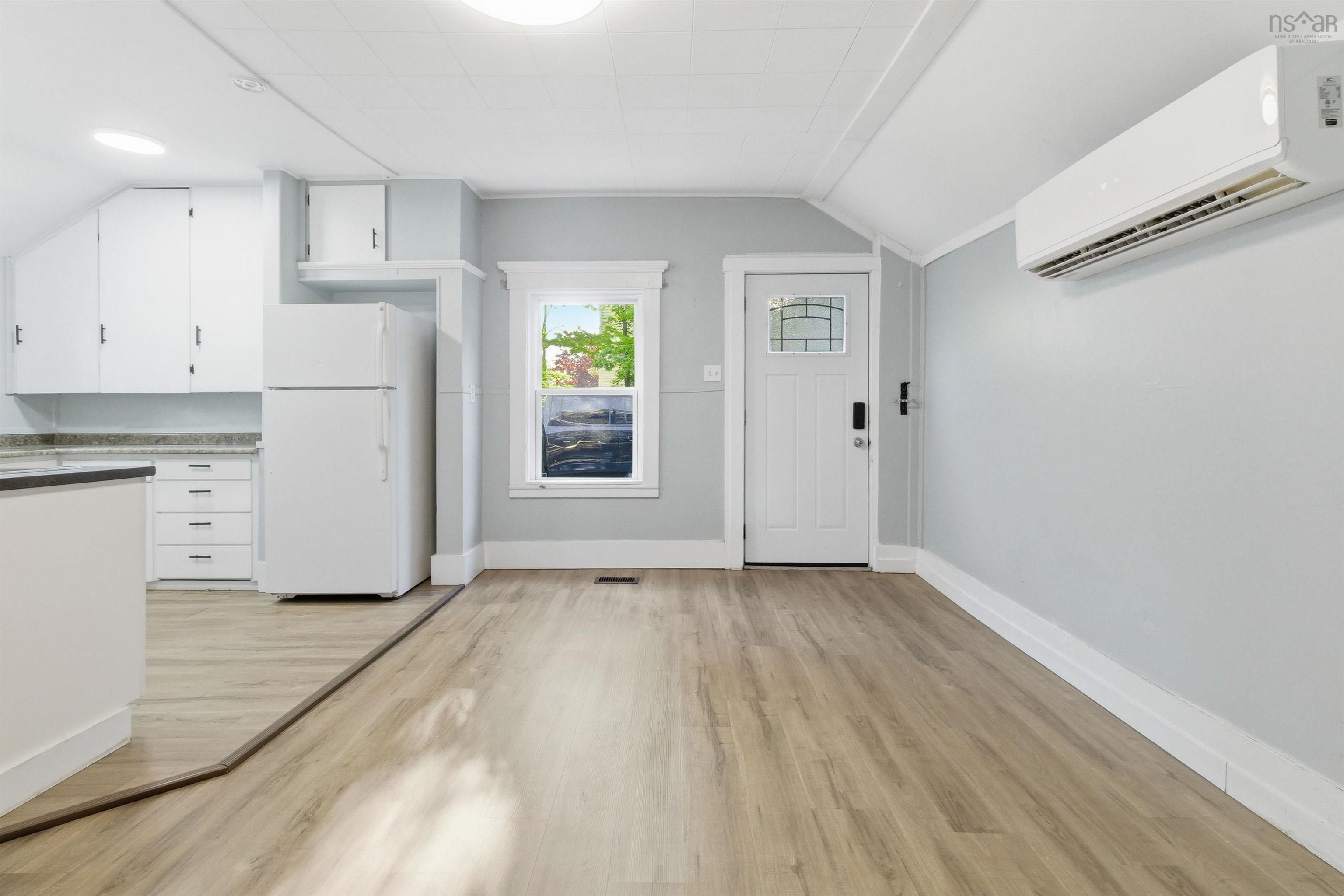 $329,900.00: 59 Pleasant Street, Truro
