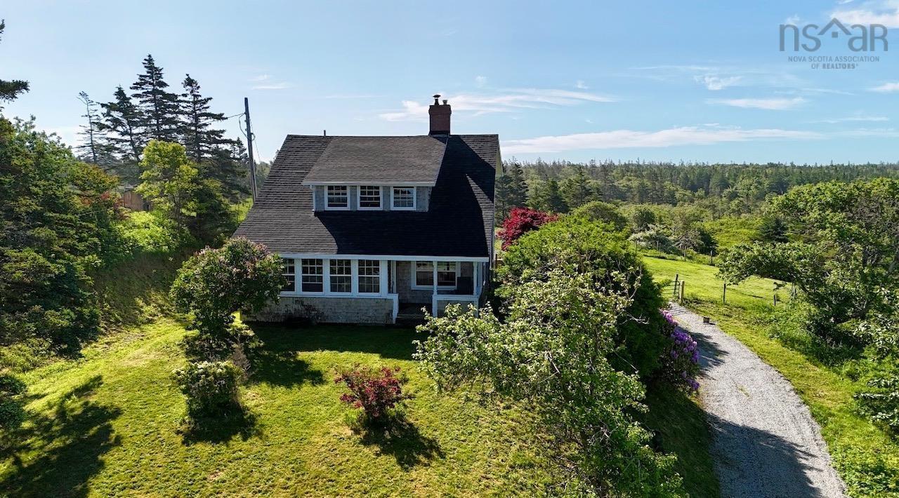 $499,990.00: 373 Lake Darling Road, Short Beach