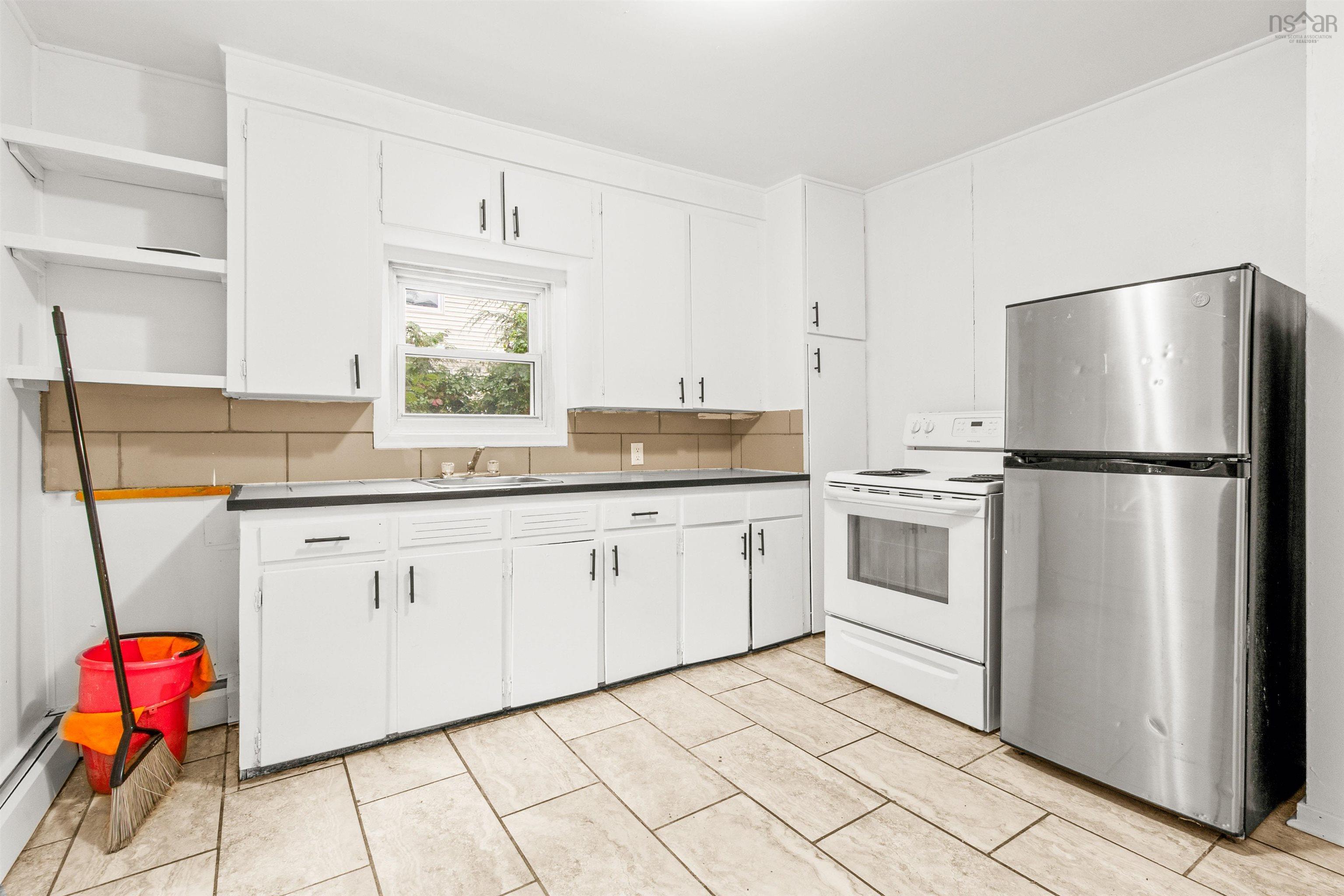 $399,900.00: 87 Park Street, Truro