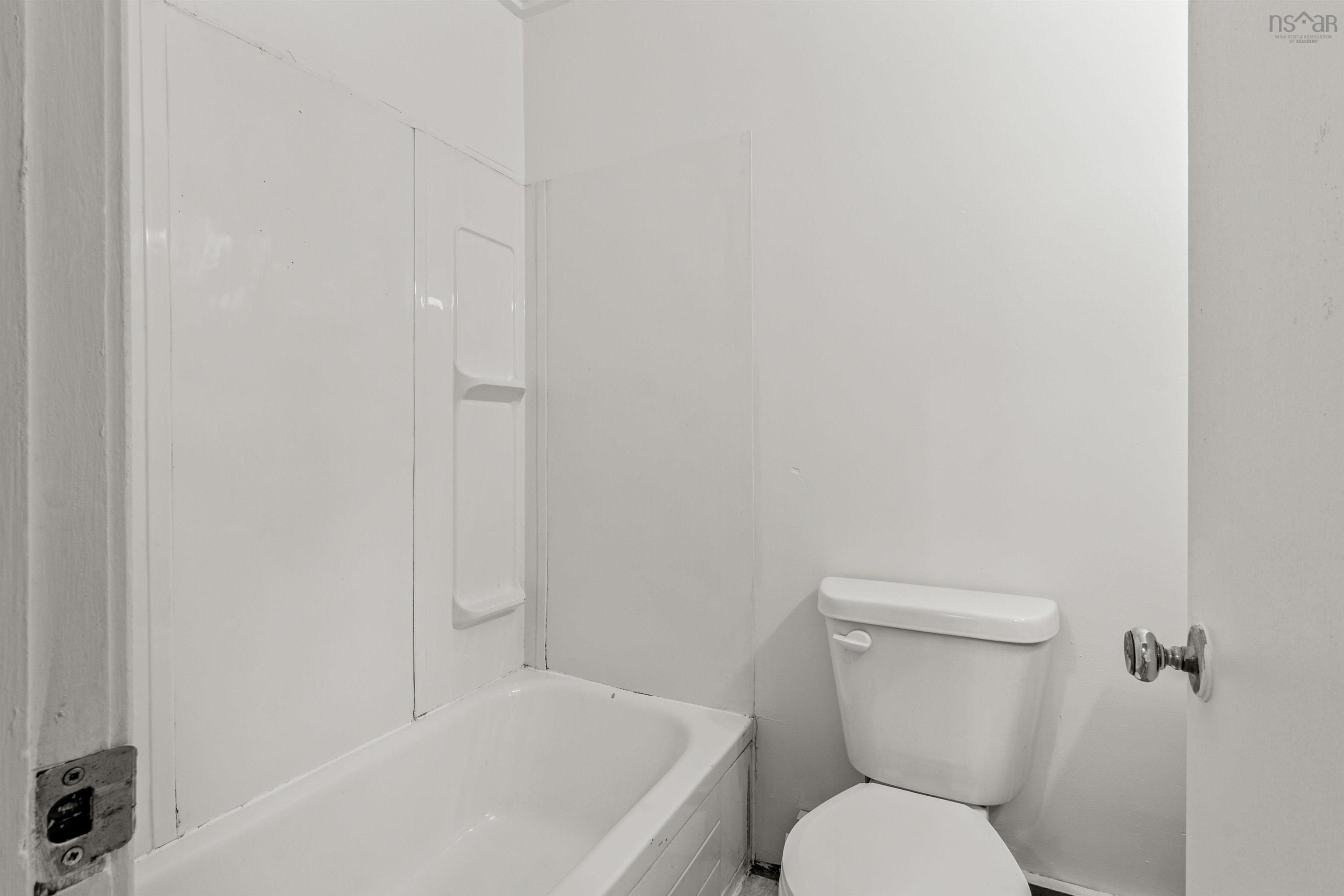 $399,900.00: 87 Park Street, Truro