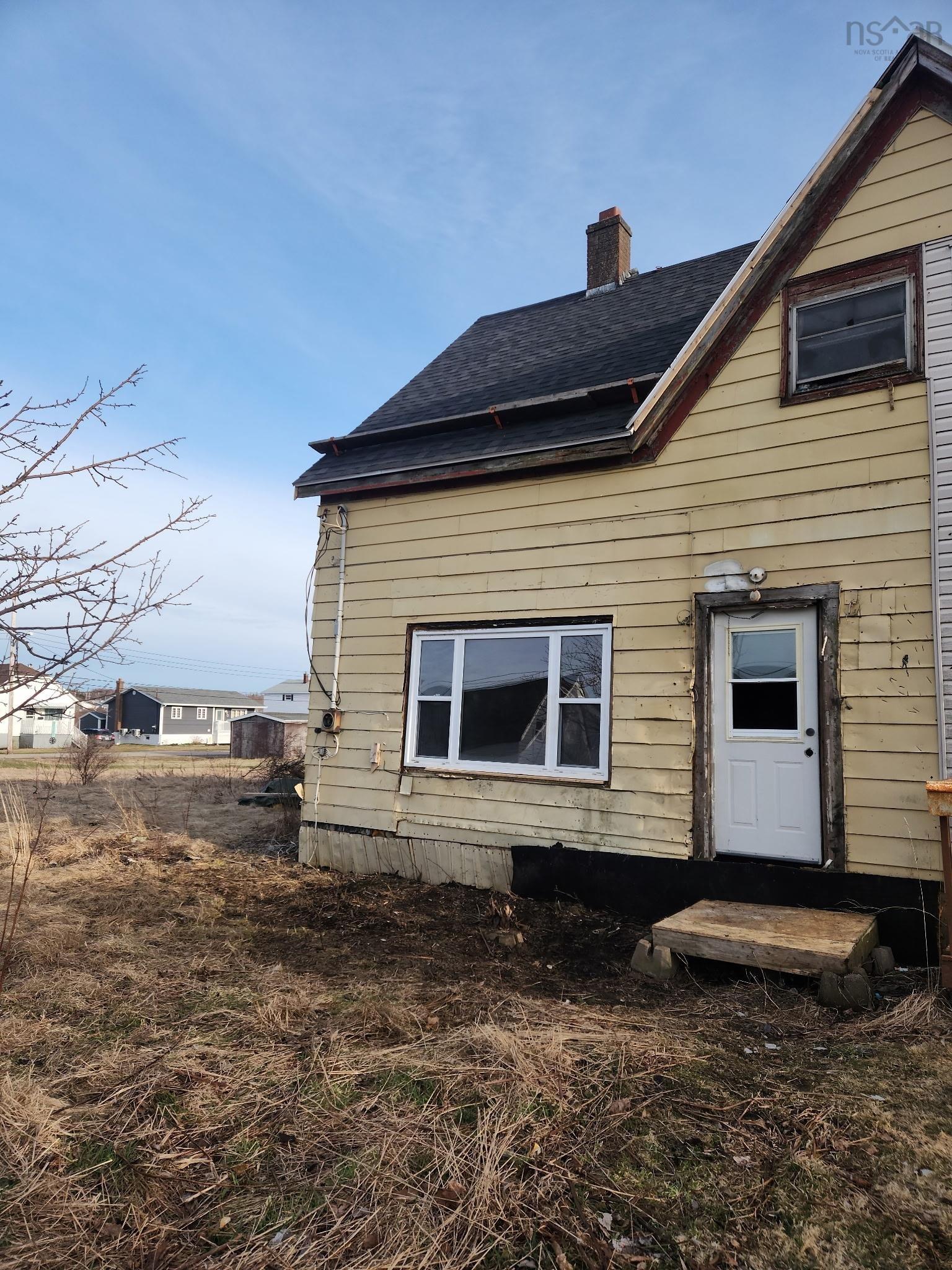 $11,500.00: 94 Dorchester Street, Glace Bay