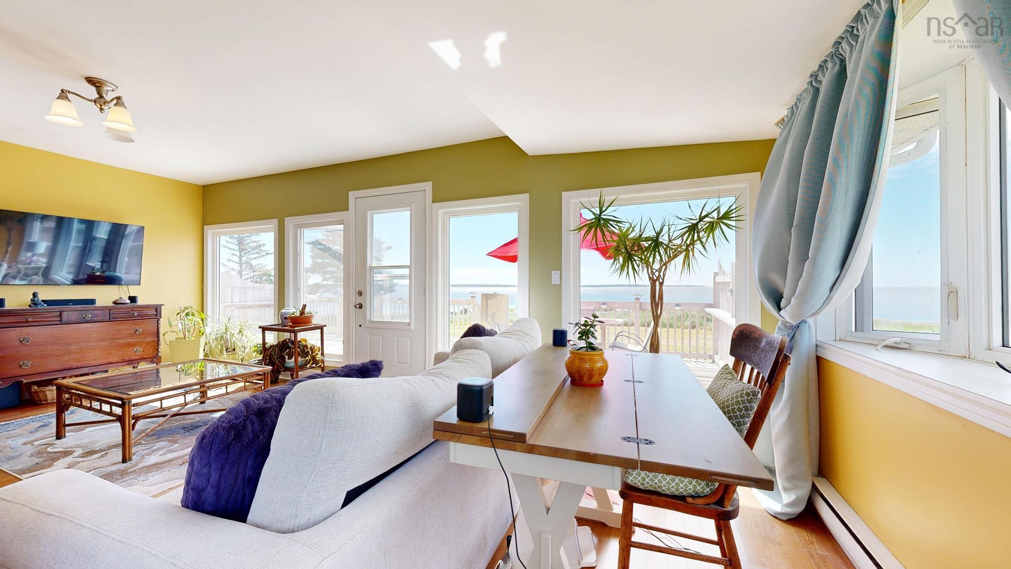 $469,000.00: 119 Island View Drive, Brass Hill