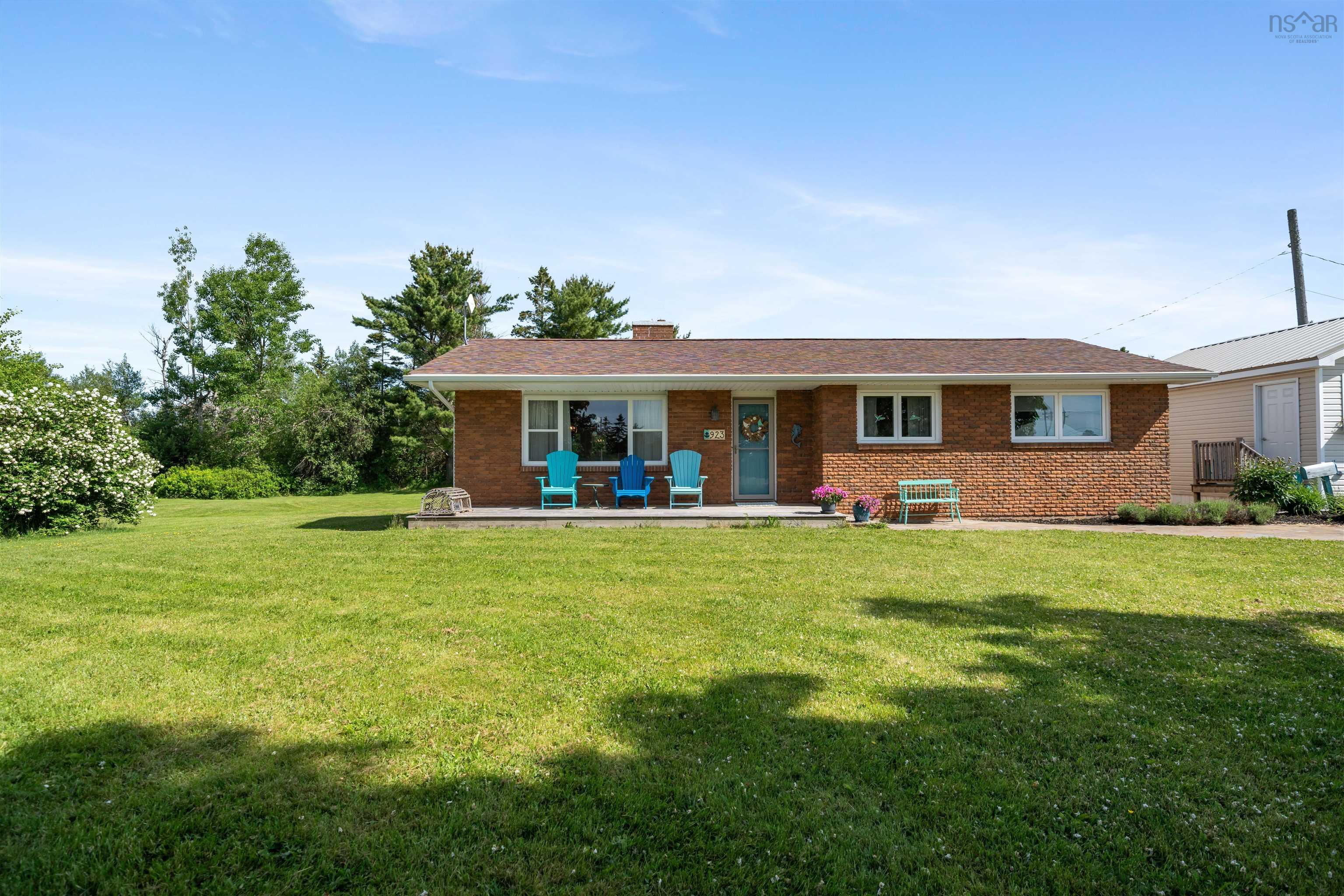$450,000.00: 923 Gulf Shore Road, Pugwash