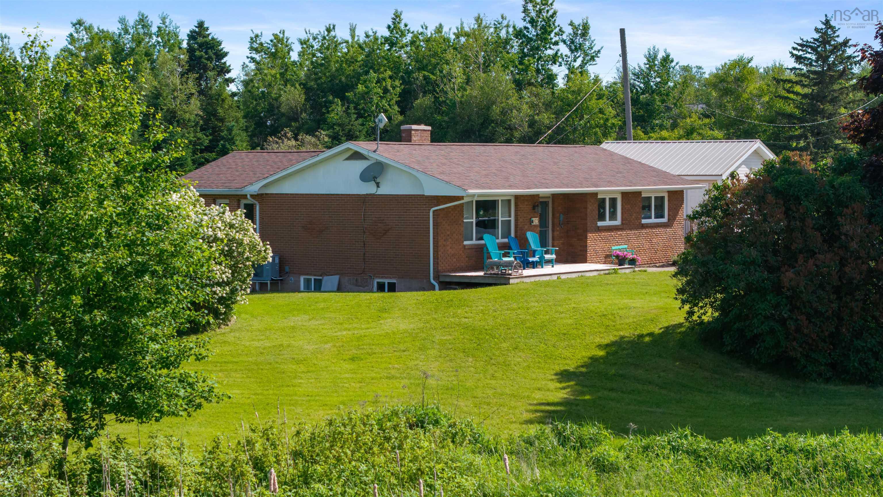 $450,000.00: 923 Gulf Shore Road, Pugwash
