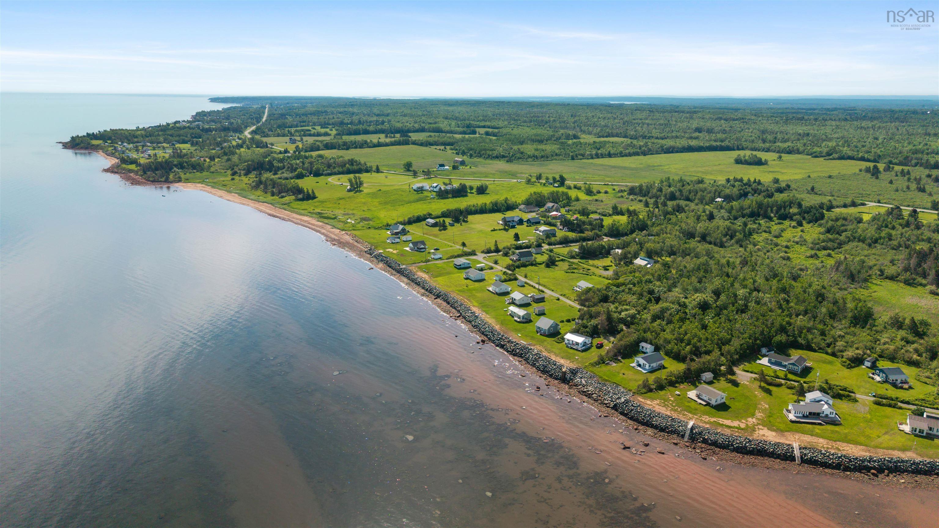 $450,000.00: 923 Gulf Shore Road, Pugwash