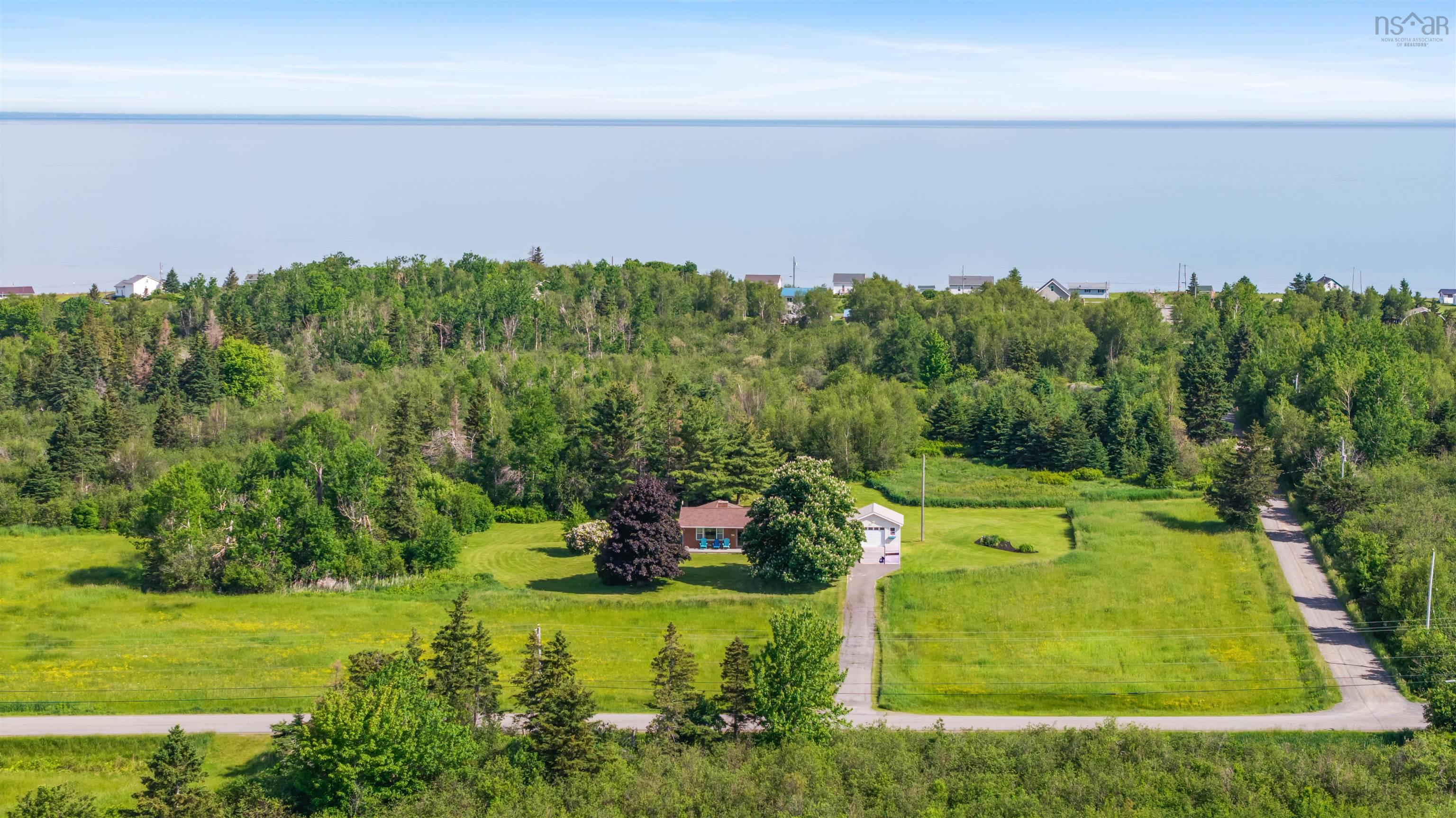 $450,000.00: 923 Gulf Shore Road, Pugwash