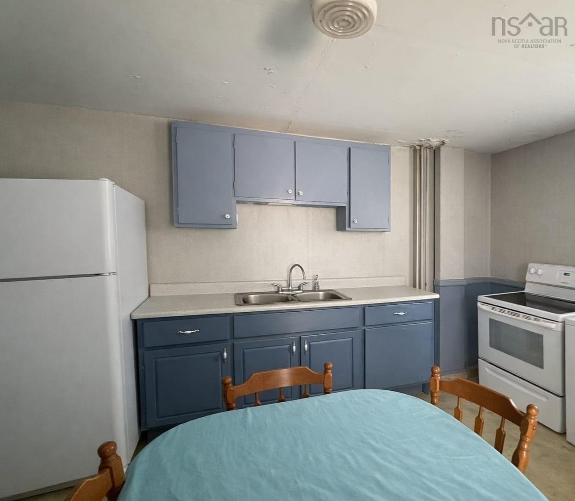 $229,900.00: 61-63 Albion Street, Amherst