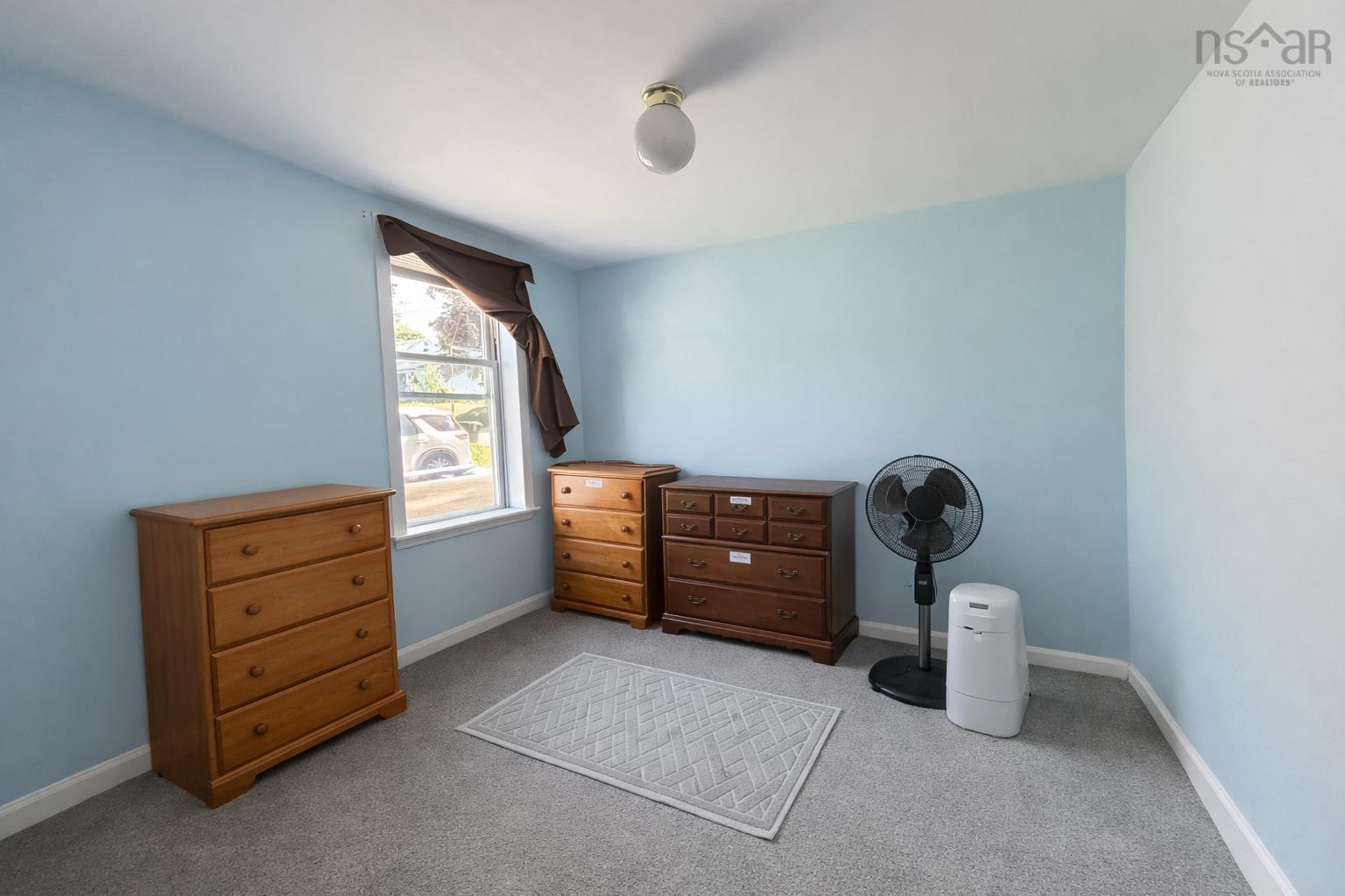 $209,900.00: 8 East Pleasant Street, Amherst