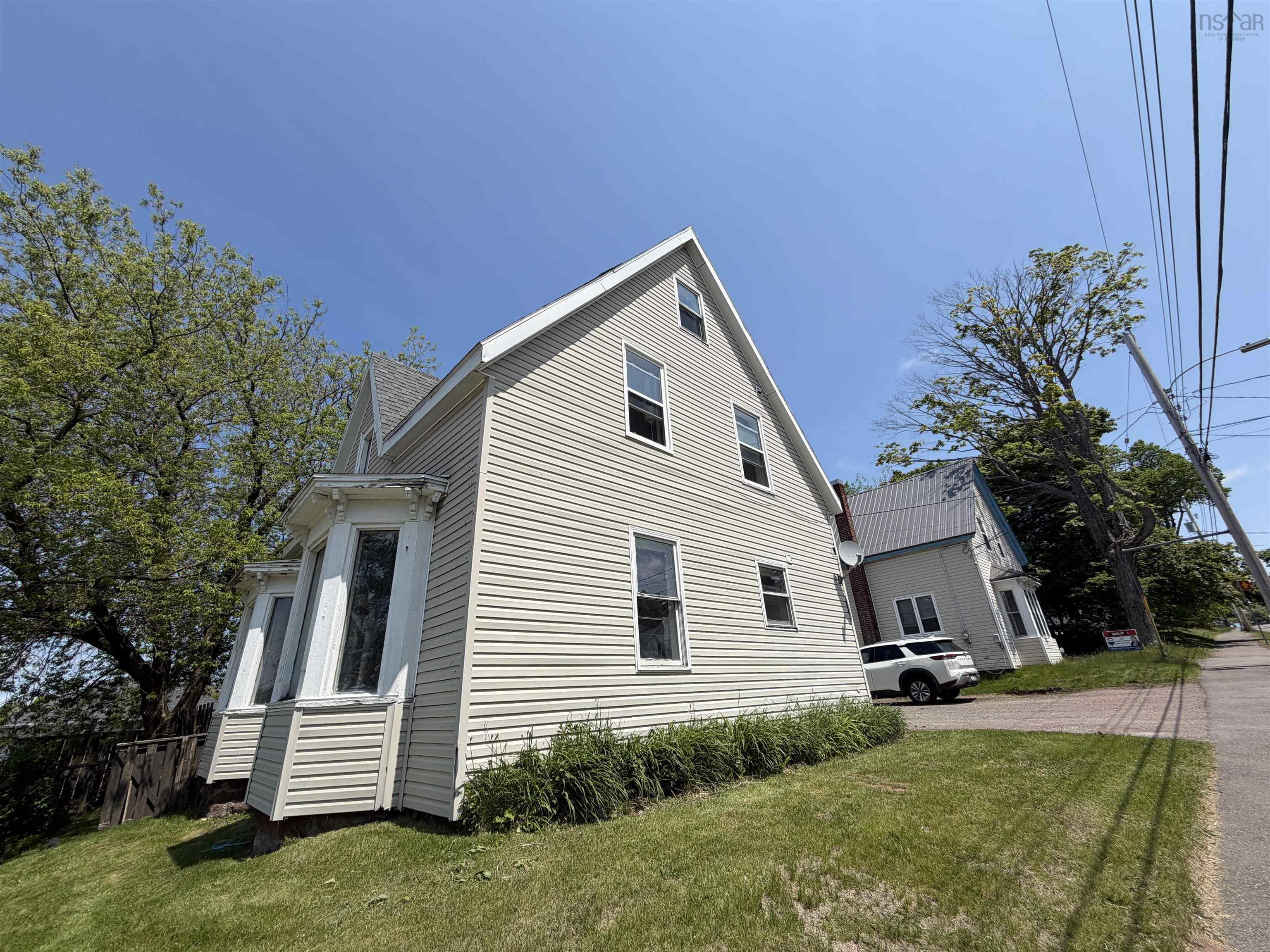 $209,900.00: 8 East Pleasant Street, Amherst