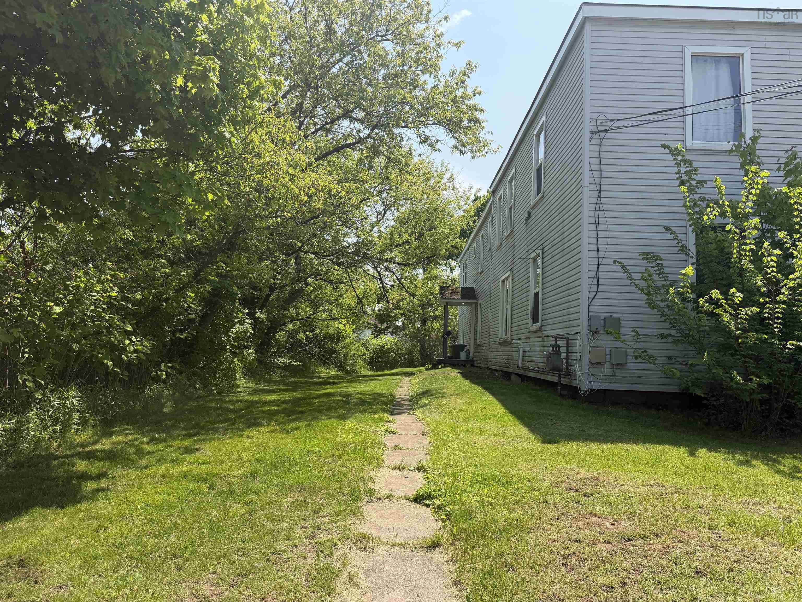 $289,900.00: 29 Spring Street, Amherst
