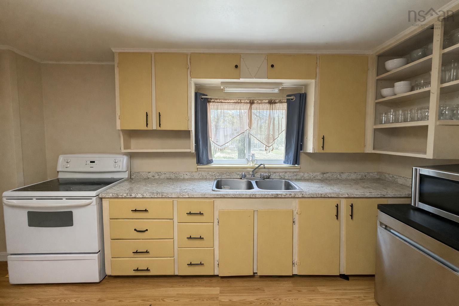 $289,900.00: 29 Spring Street, Amherst