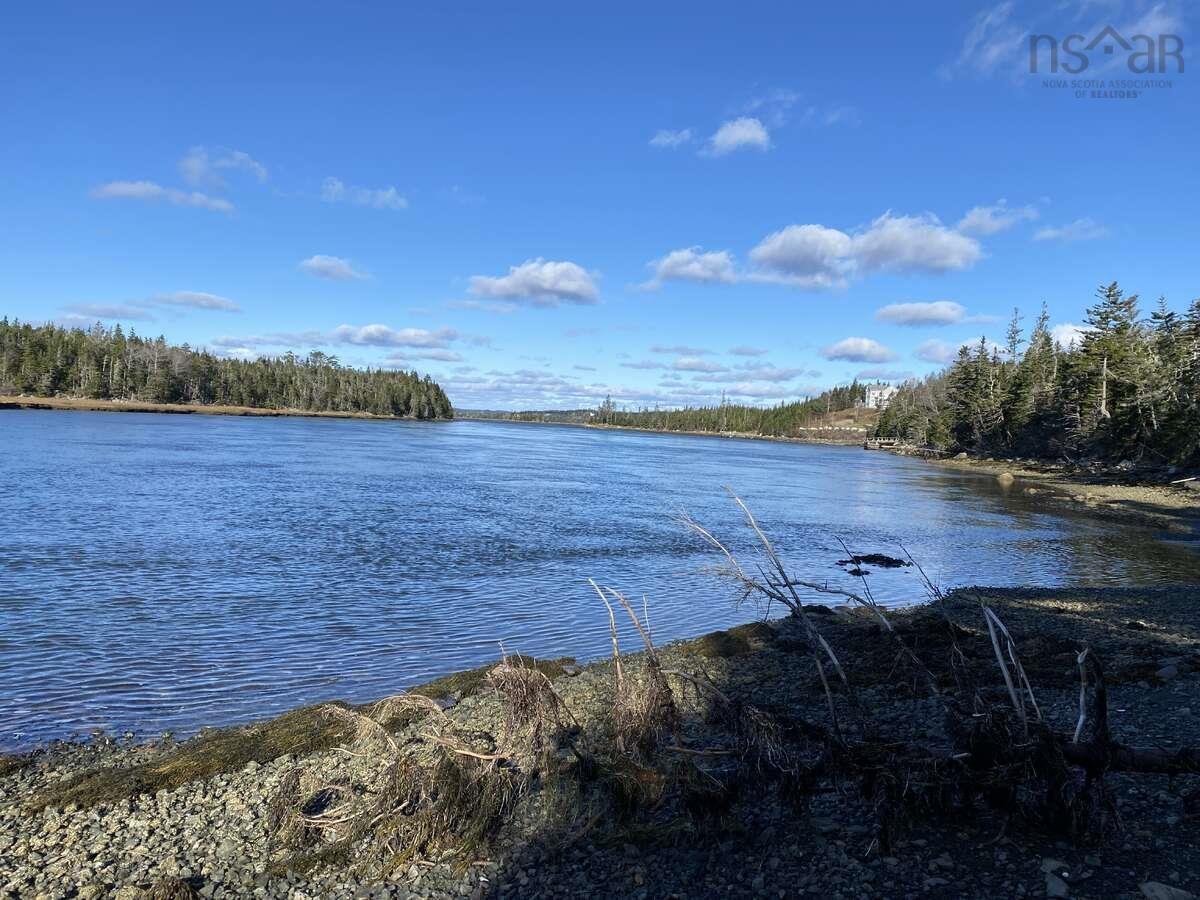 $199,000.00: 1360 East Petpeswick Road, Musquodoboit