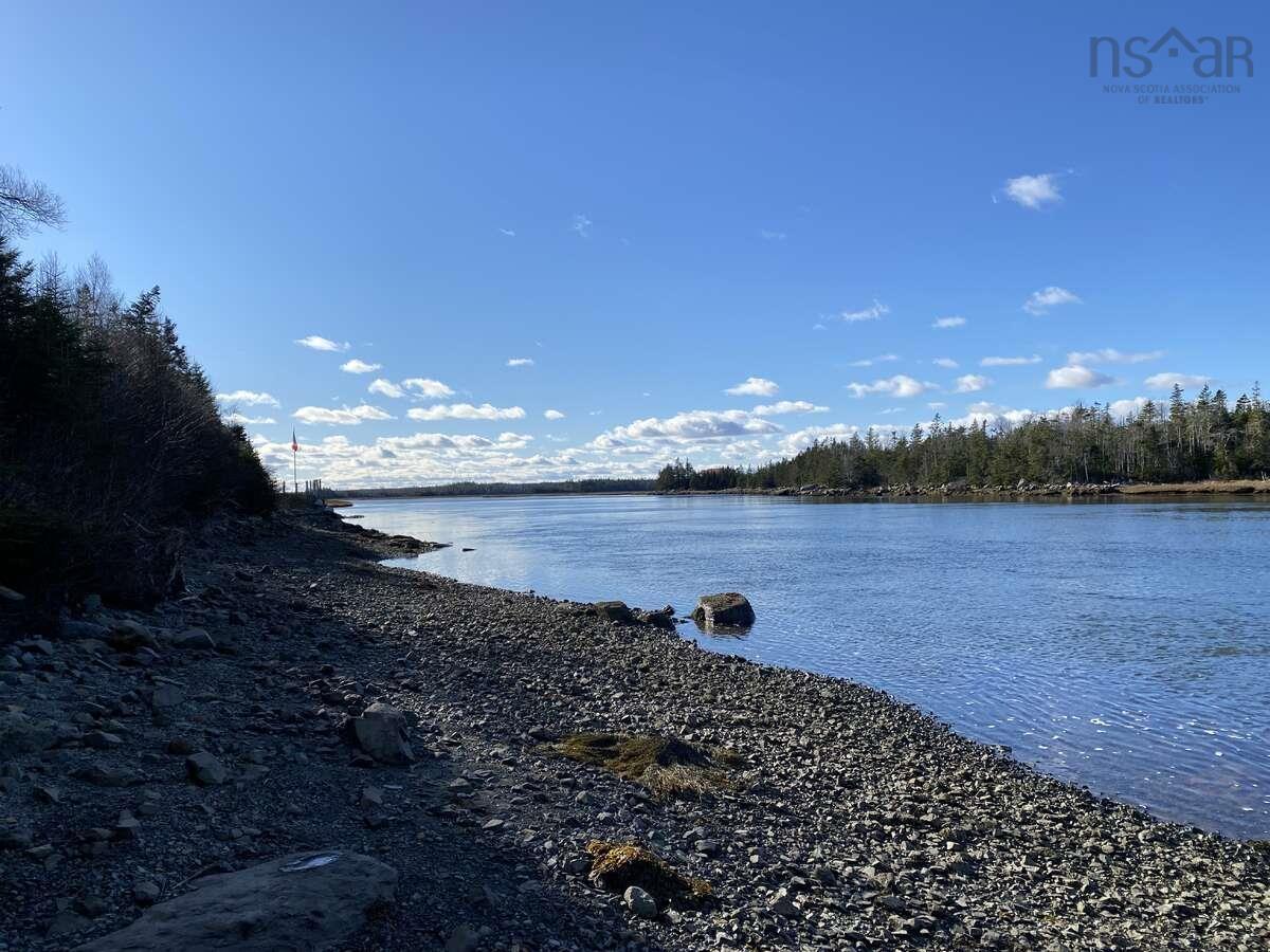 $199,000.00: 1360 East Petpeswick Road, Musquodoboit