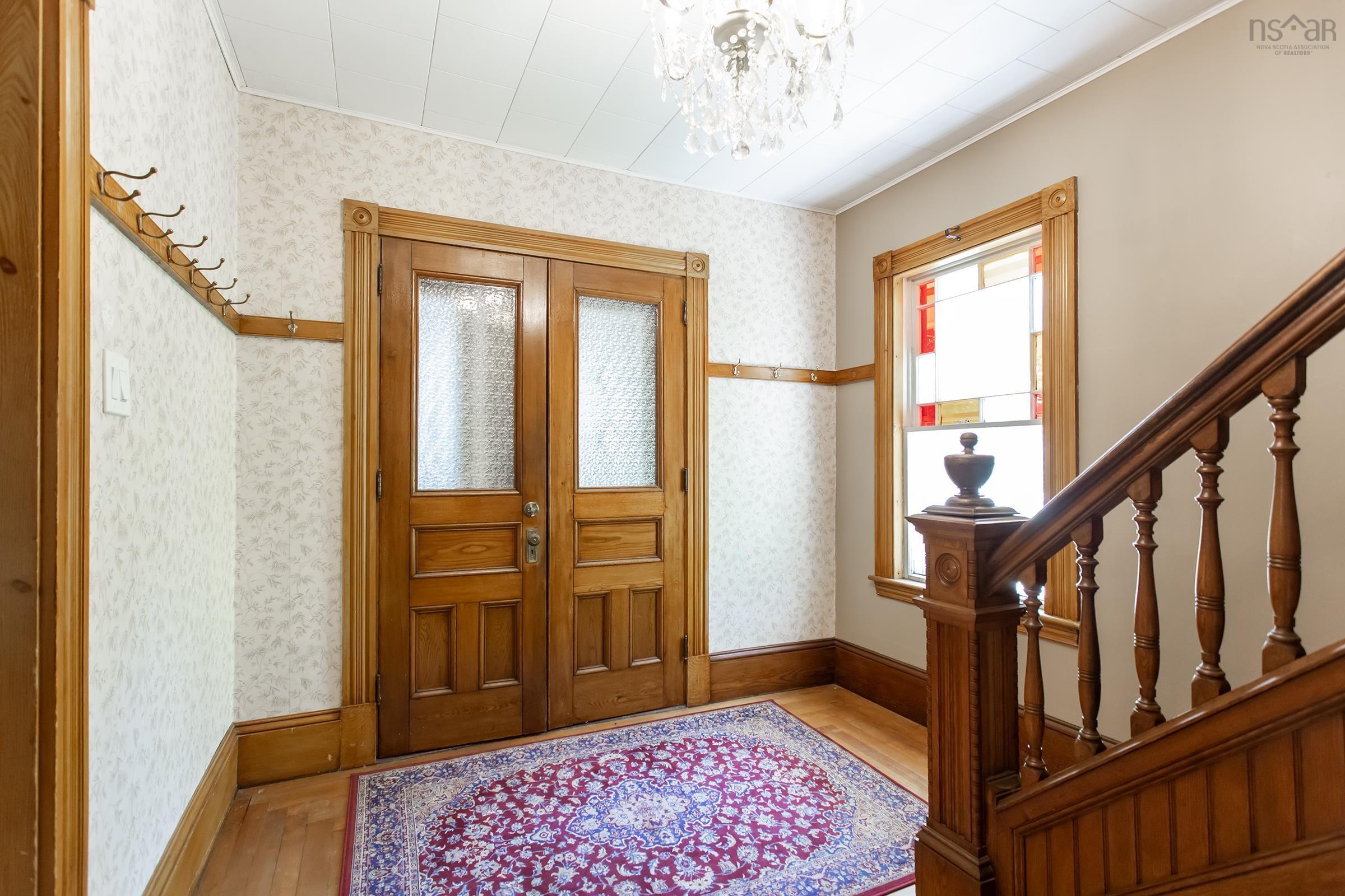 $424,500.00: 540 Main Street, Lawrencetown
