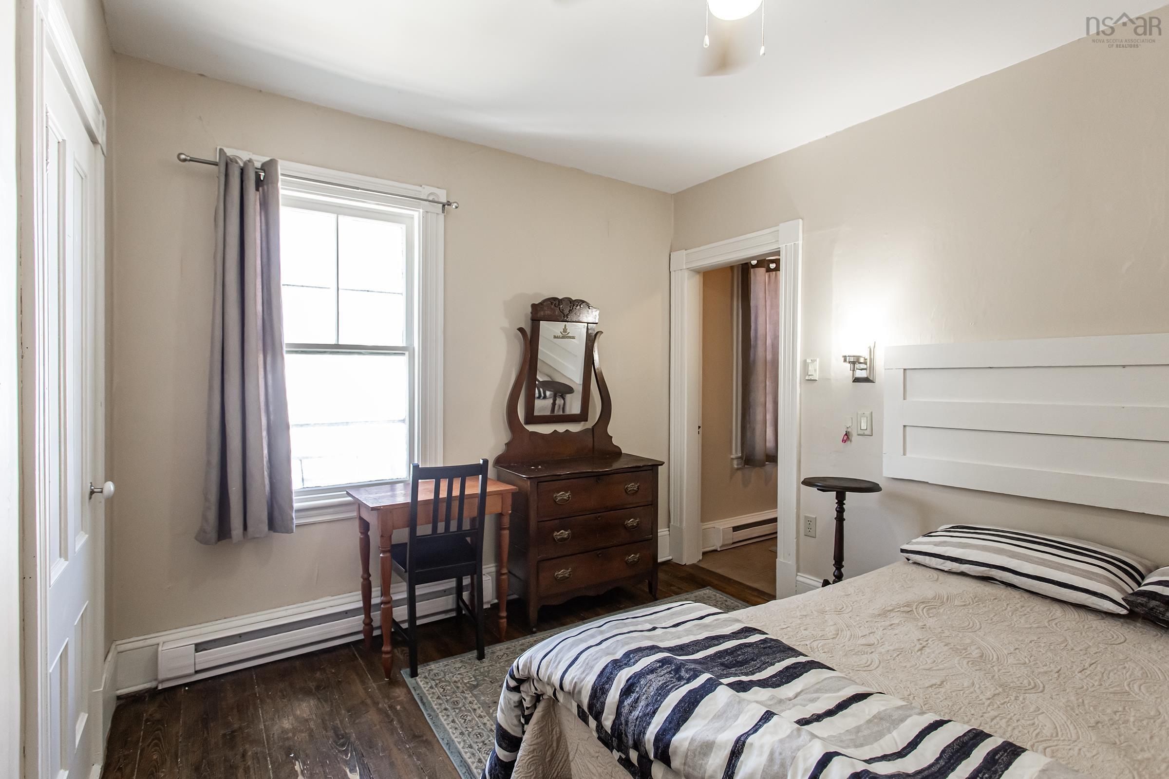 $424,500.00: 540 Main Street, Lawrencetown