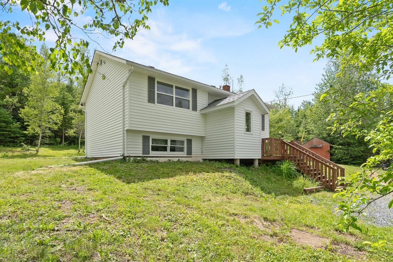 $469,900.00: 1199 Antrim Road, Carrolls Corner