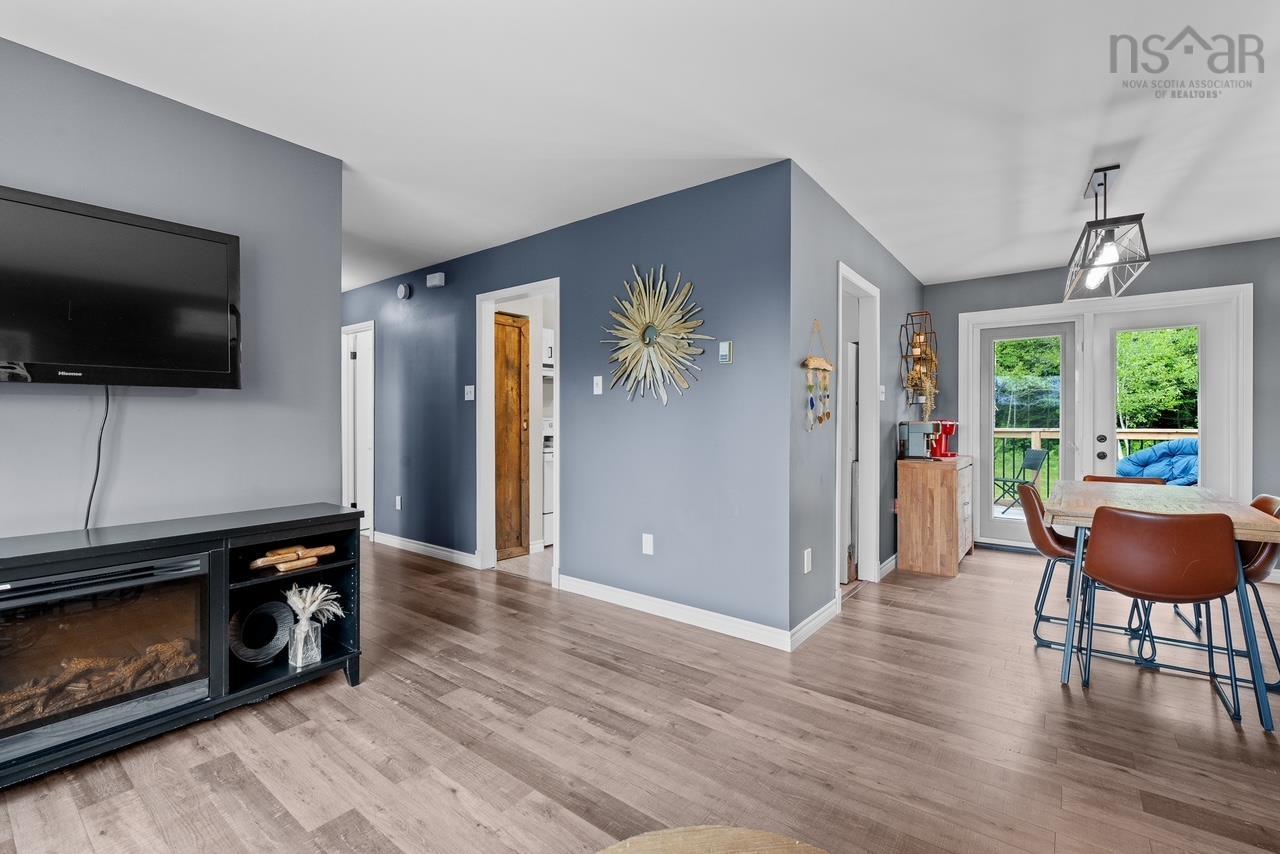 $469,900.00: 1199 Antrim Road, Carrolls Corner