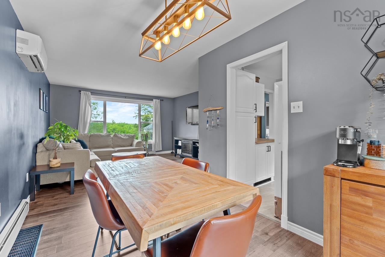 $469,900.00: 1199 Antrim Road, Carrolls Corner