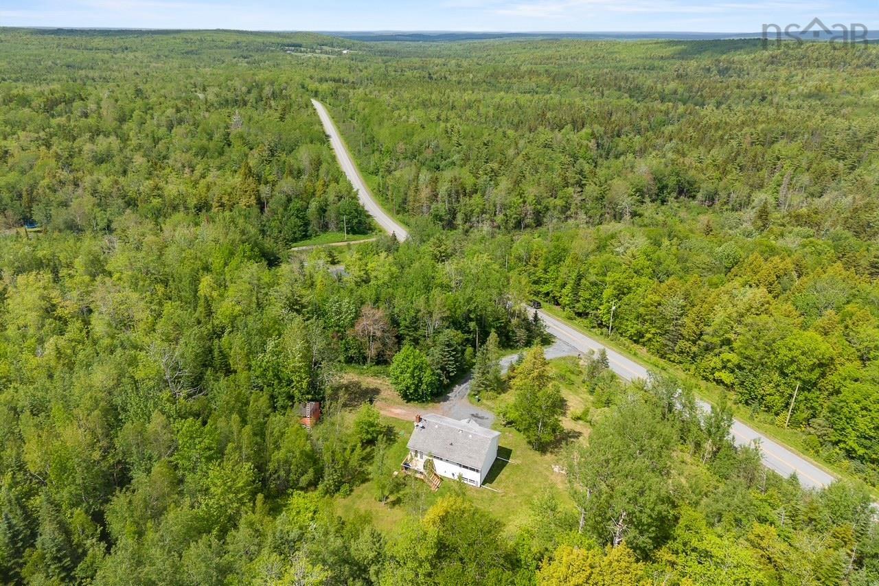 $469,900.00: 1199 Antrim Road, Carrolls Corner