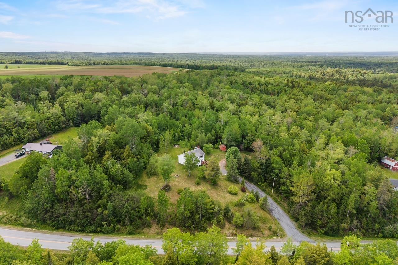 $469,900.00: 1199 Antrim Road, Carrolls Corner