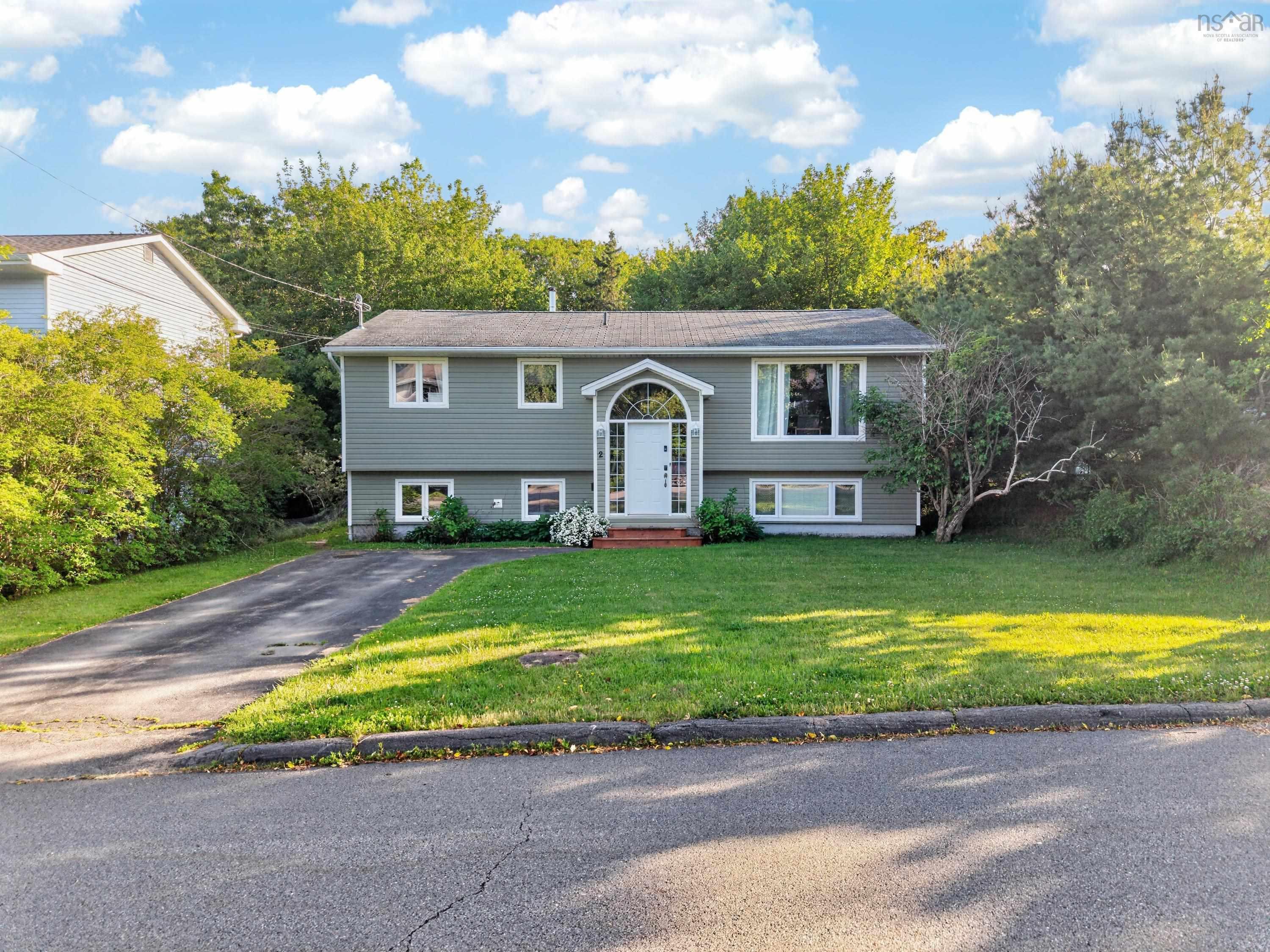 $549,900.00: 2 Randall Street, Dartmouth