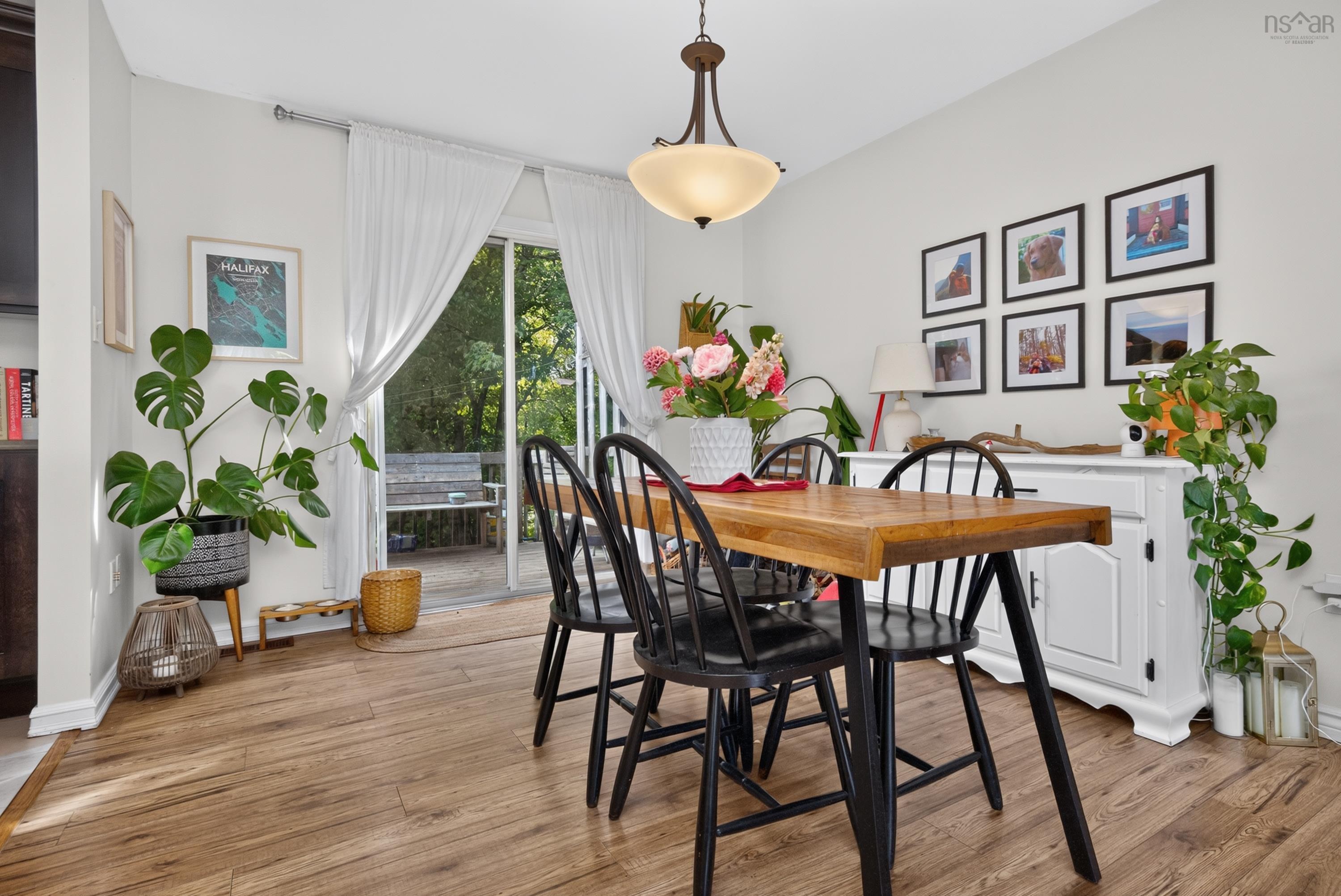 $549,900.00: 2 Randall Street, Dartmouth