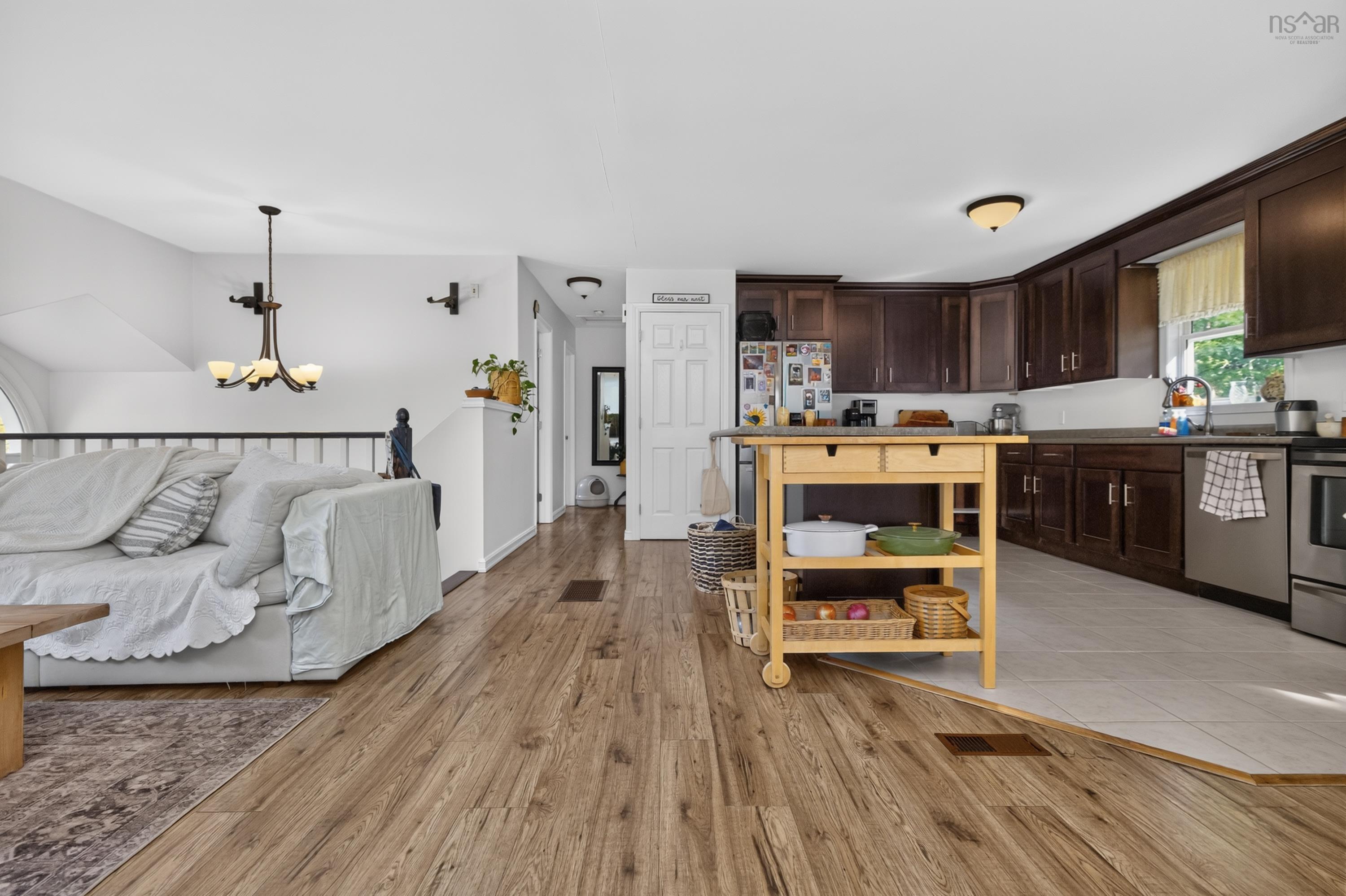 $549,900.00: 2 Randall Street, Dartmouth