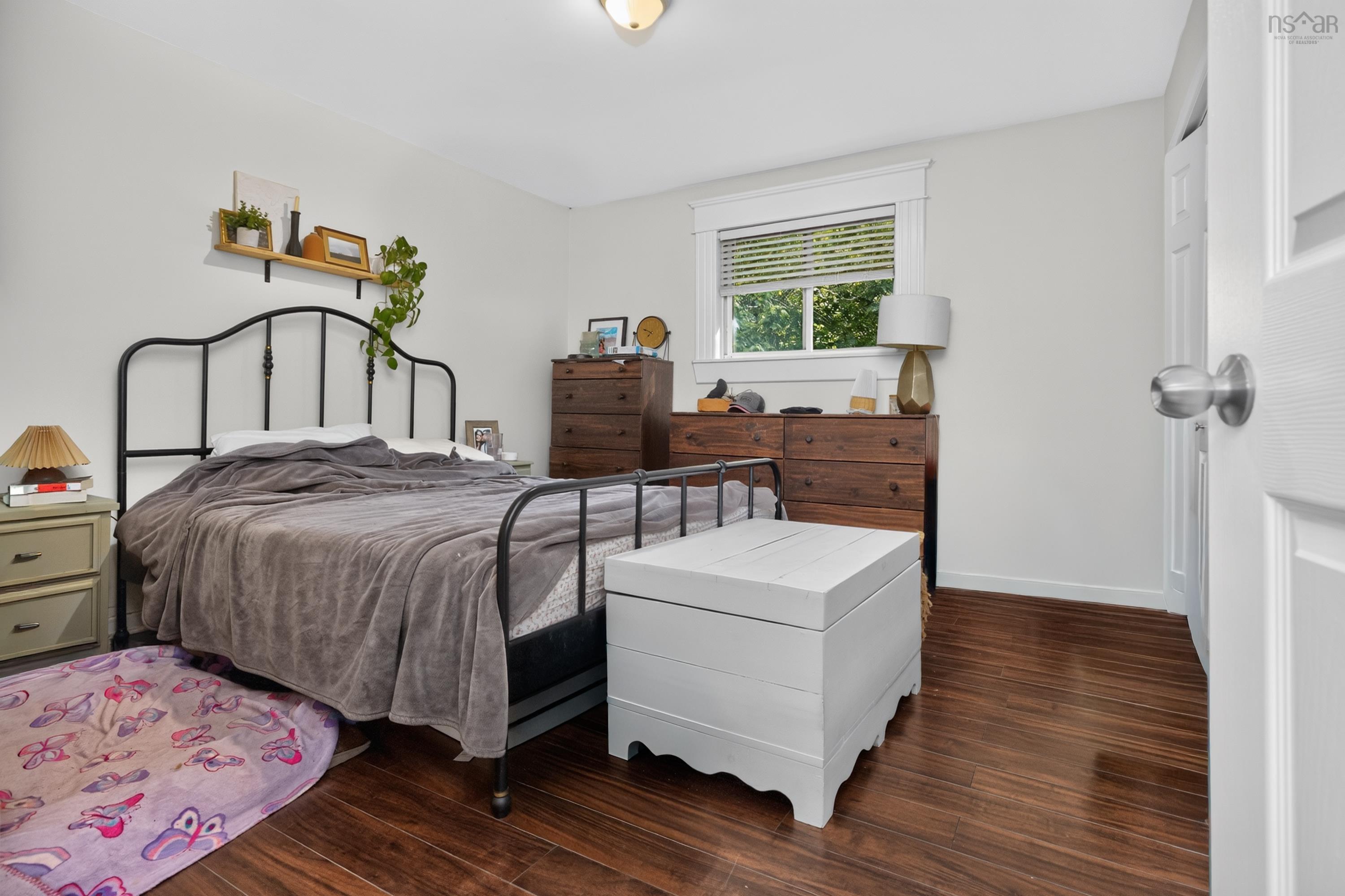 $549,900.00: 2 Randall Street, Dartmouth