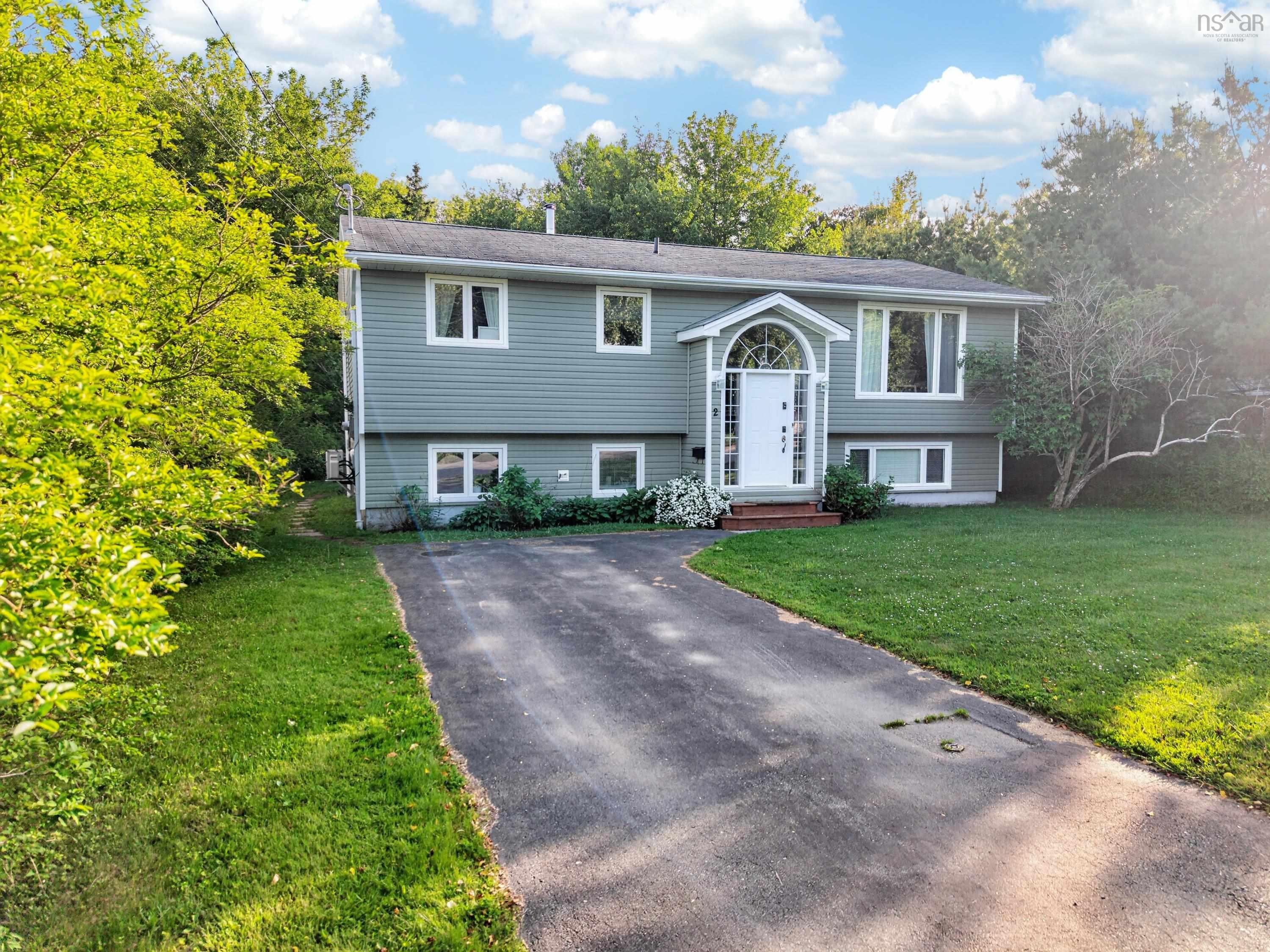 $549,900.00: 2 Randall Street, Dartmouth