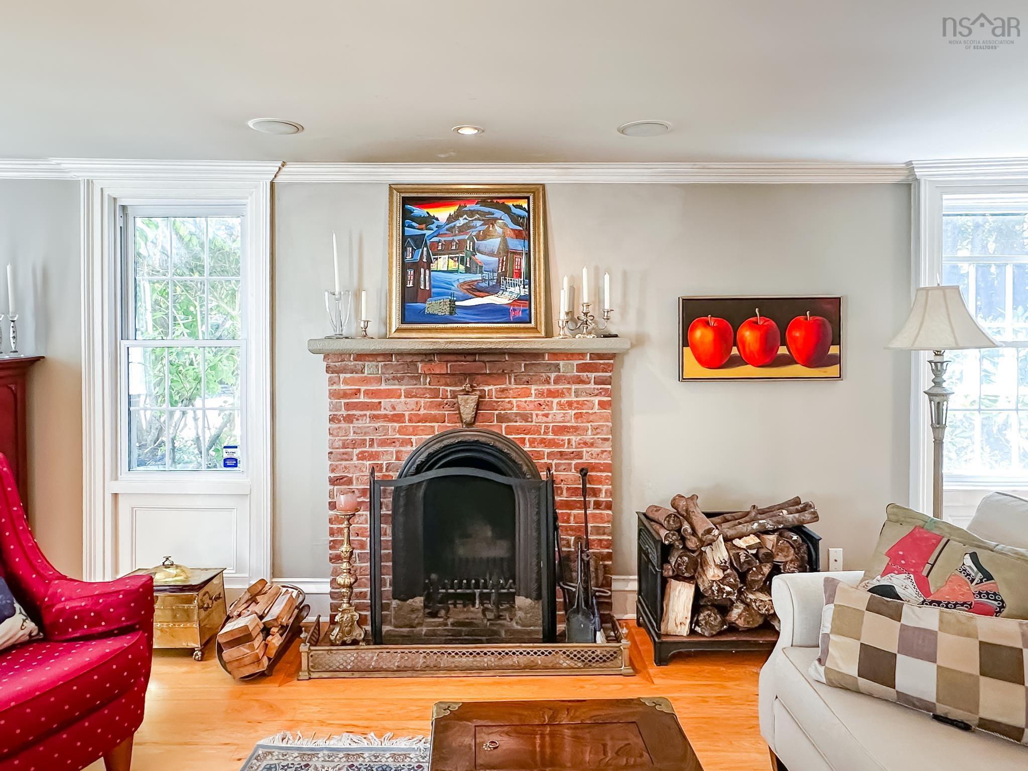 $1,375,000.00: 1999 Grand Pre Road, Grand Pré