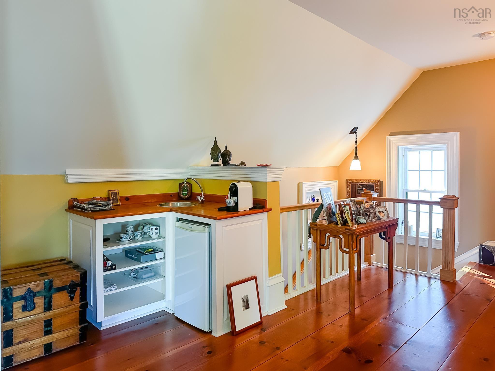 $1,375,000.00: 1999 Grand Pre Road, Grand Pré