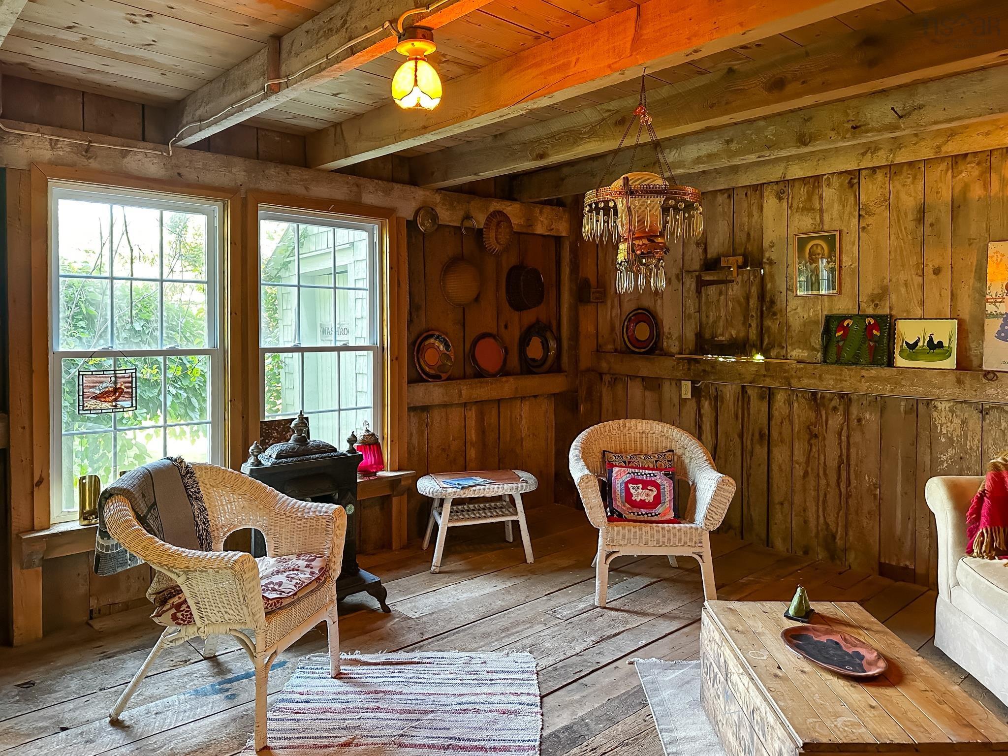 $1,375,000.00: 1999 Grand Pre Road, Grand Pré