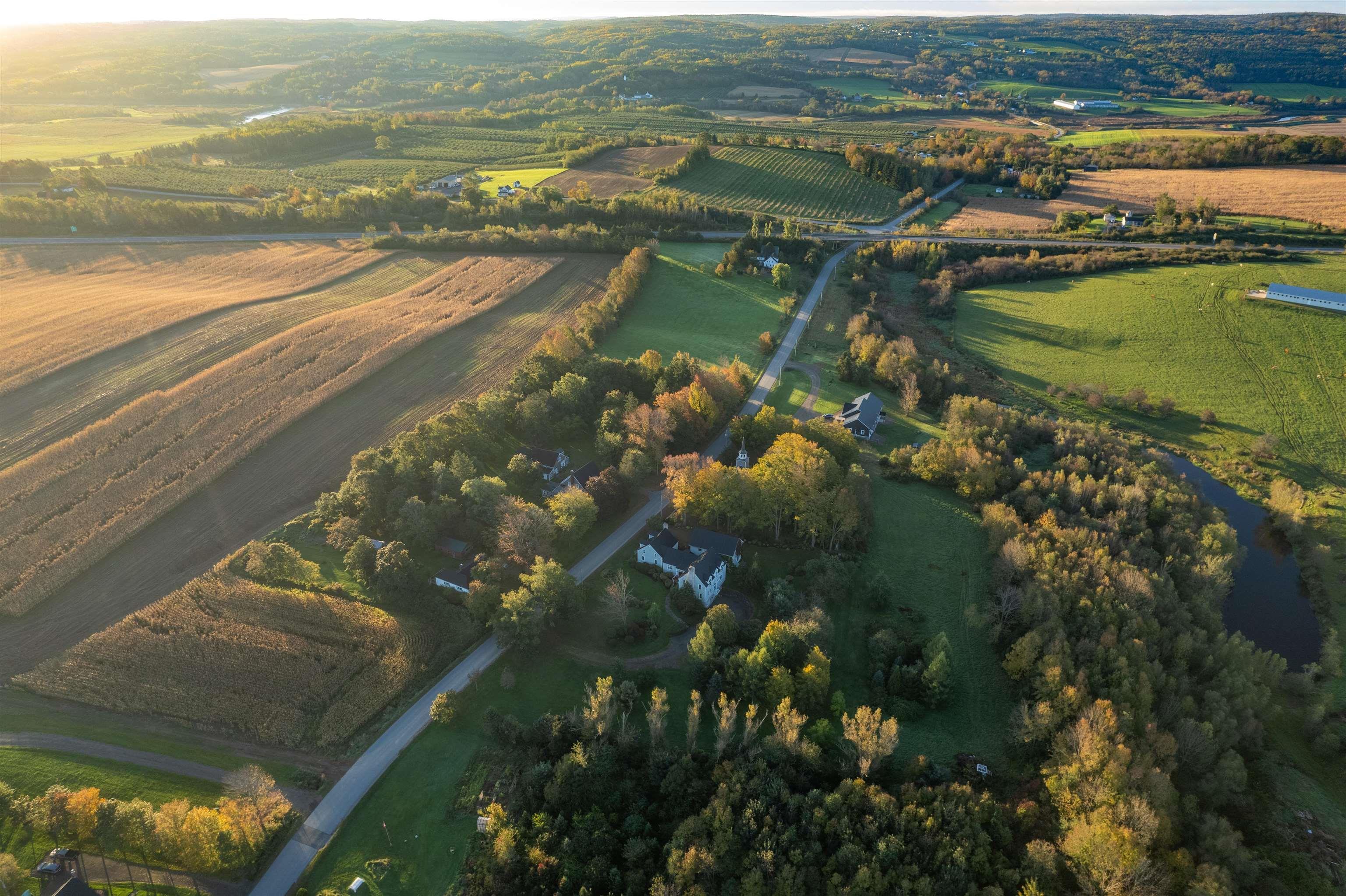 $1,375,000.00: 1999 Grand Pre Road, Grand Pré