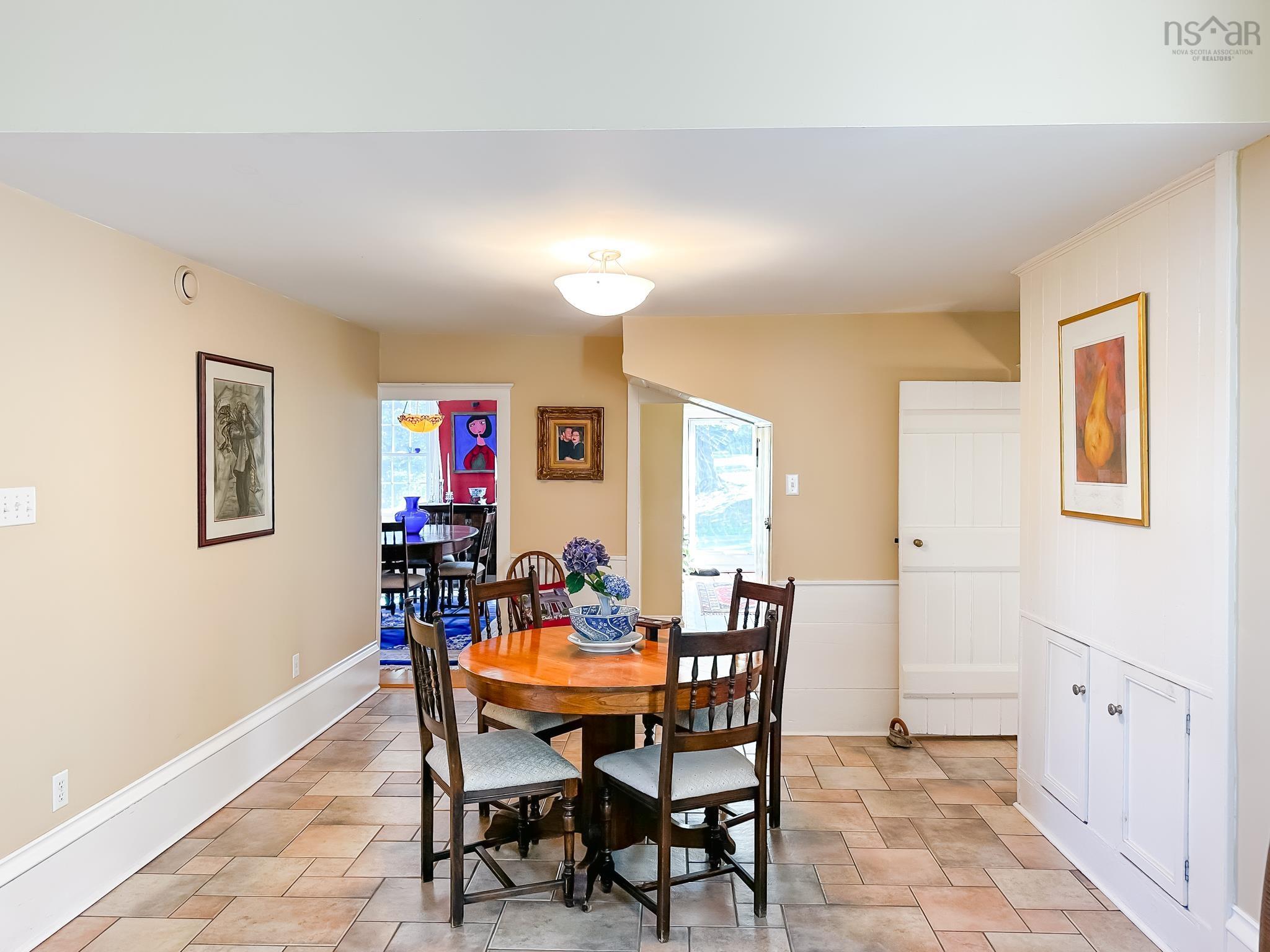 $1,375,000.00: 1999 Grand Pre Road, Grand Pré
