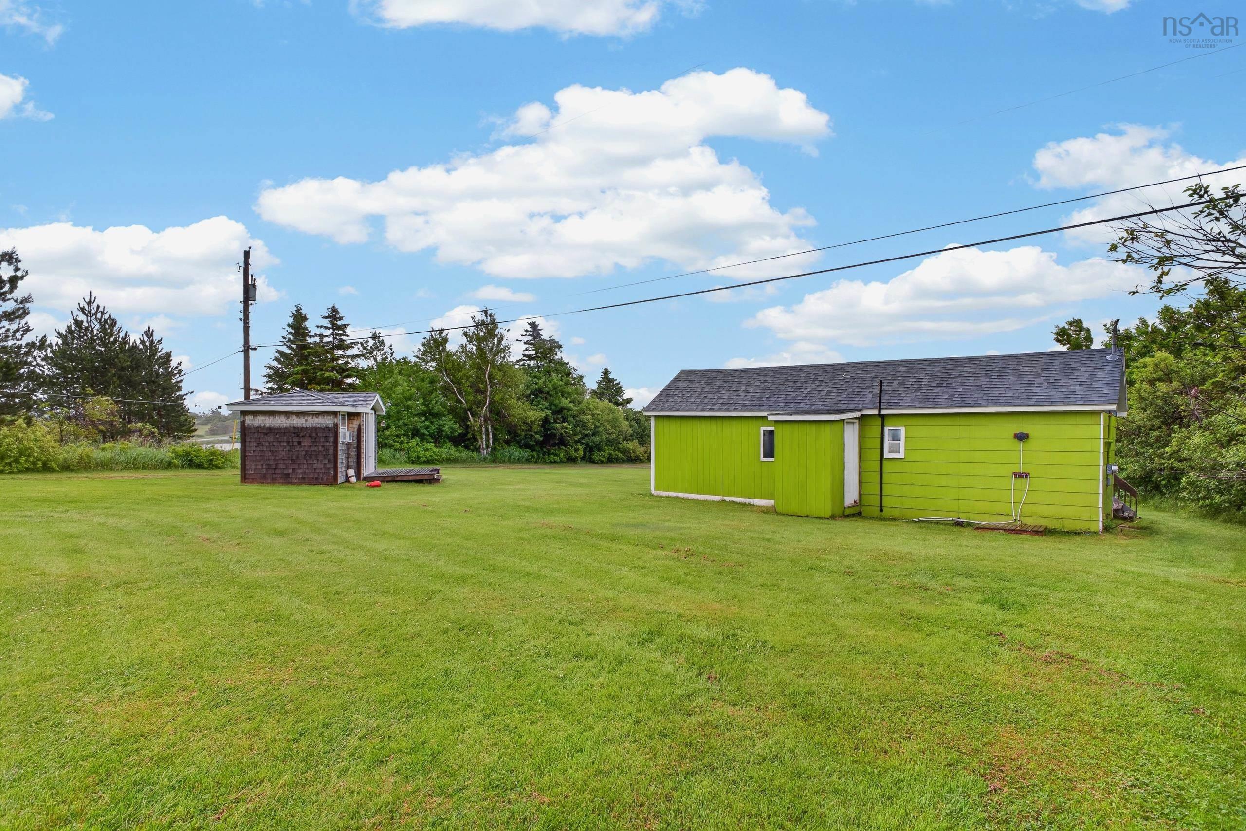 $219,900.00: 9 Memory Lane, Caribou Island
