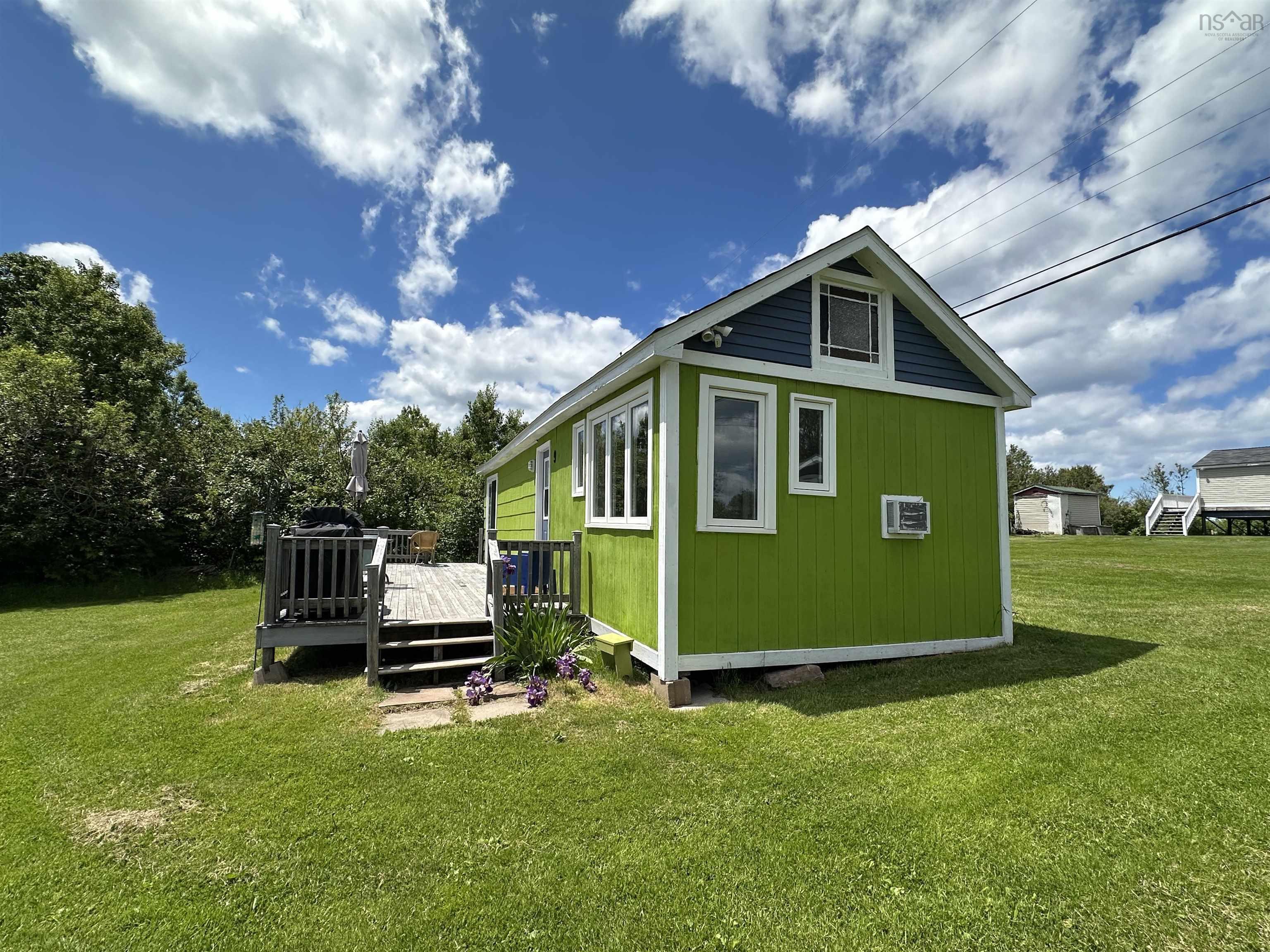$219,900.00: 9 Memory Lane, Caribou Island