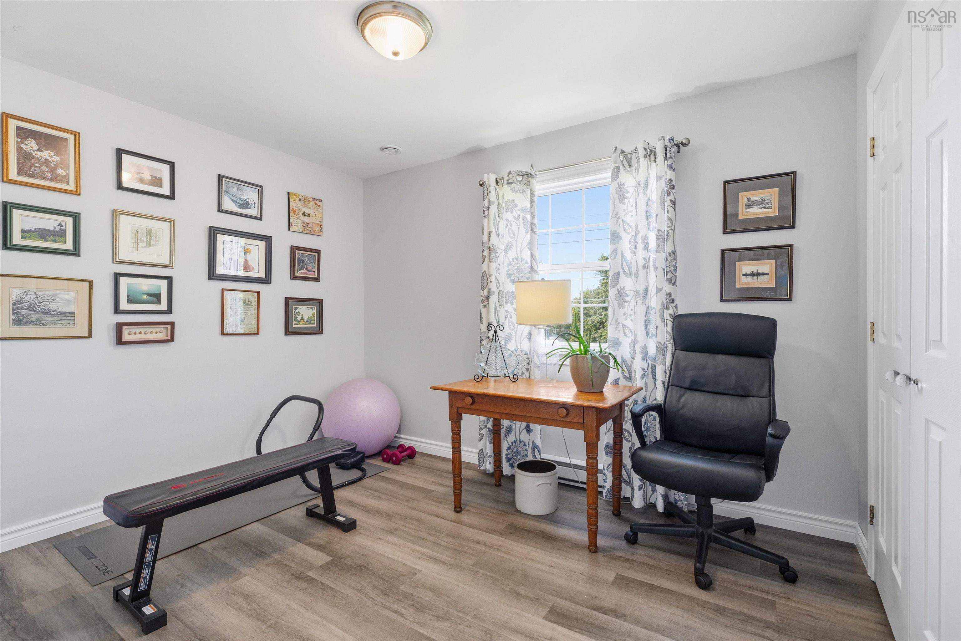 $499,900.00: 360 Highland Avenue, Windsor
