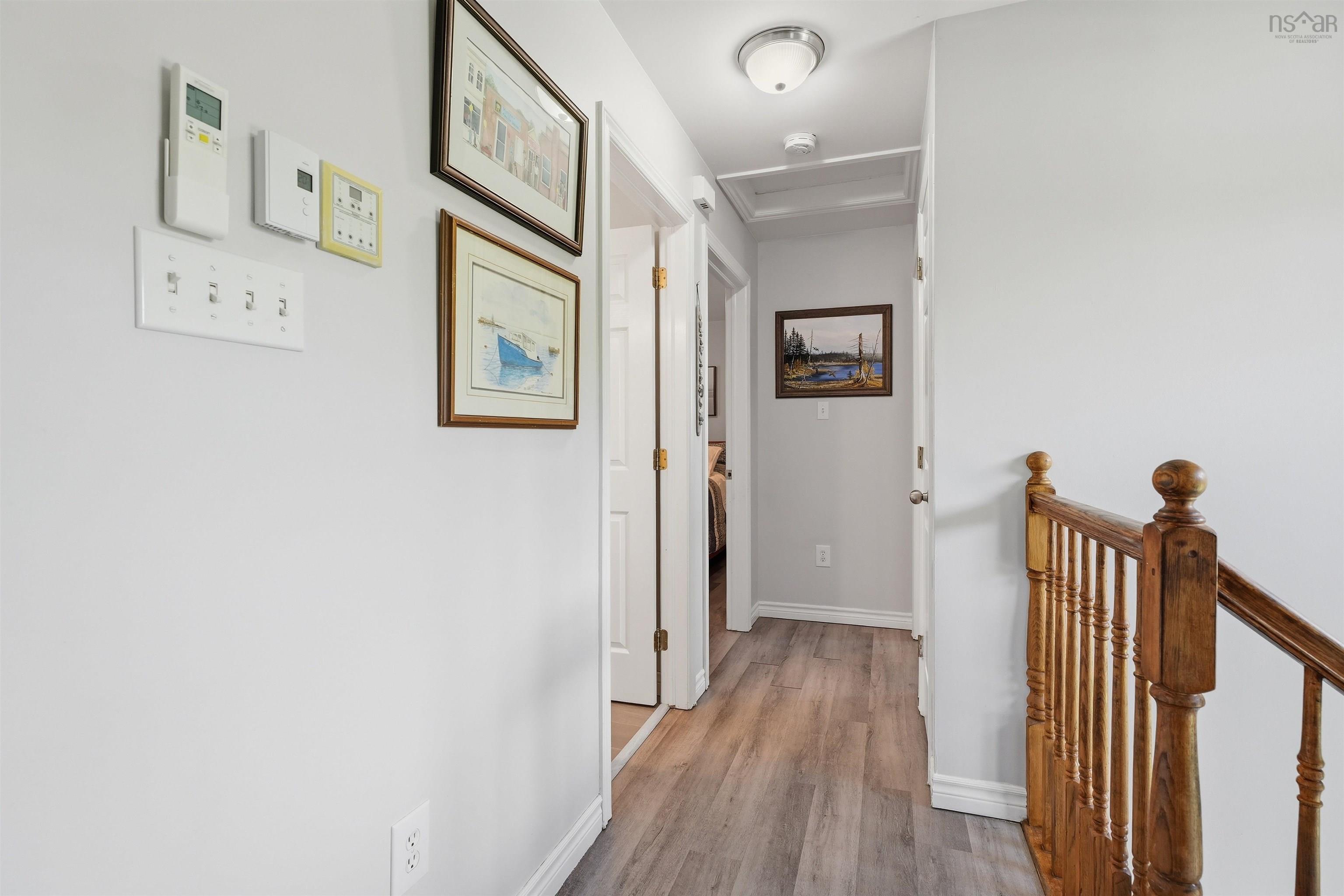 $499,900.00: 360 Highland Avenue, Windsor