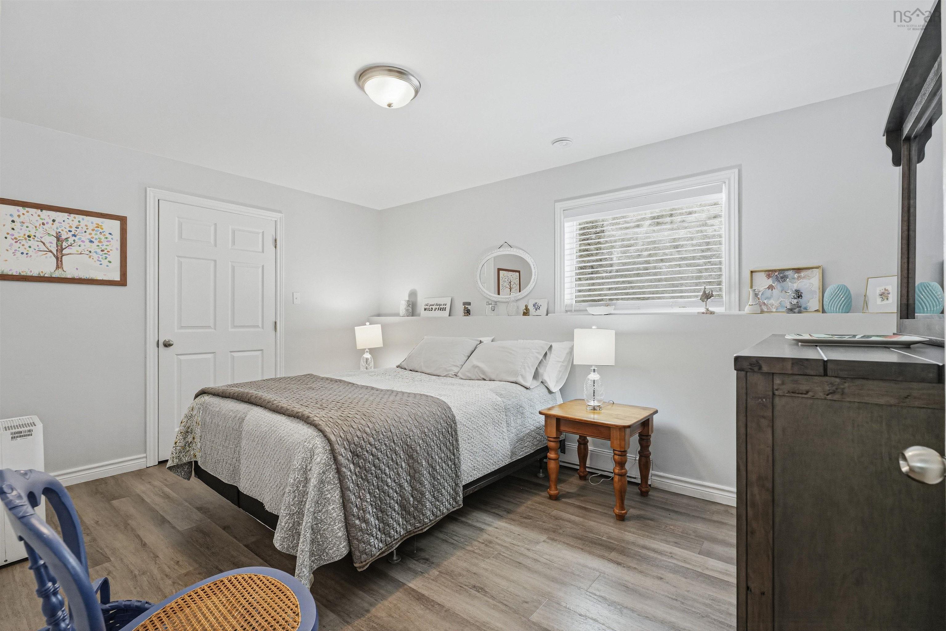 $499,900.00: 360 Highland Avenue, Windsor